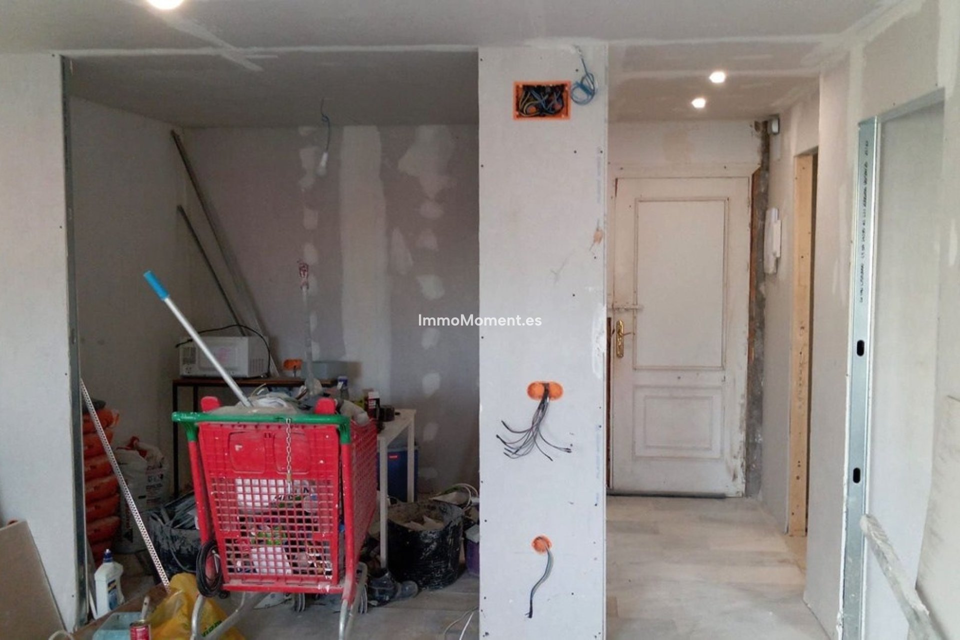 Resale - Apartment - Marbella - Puerto Banús