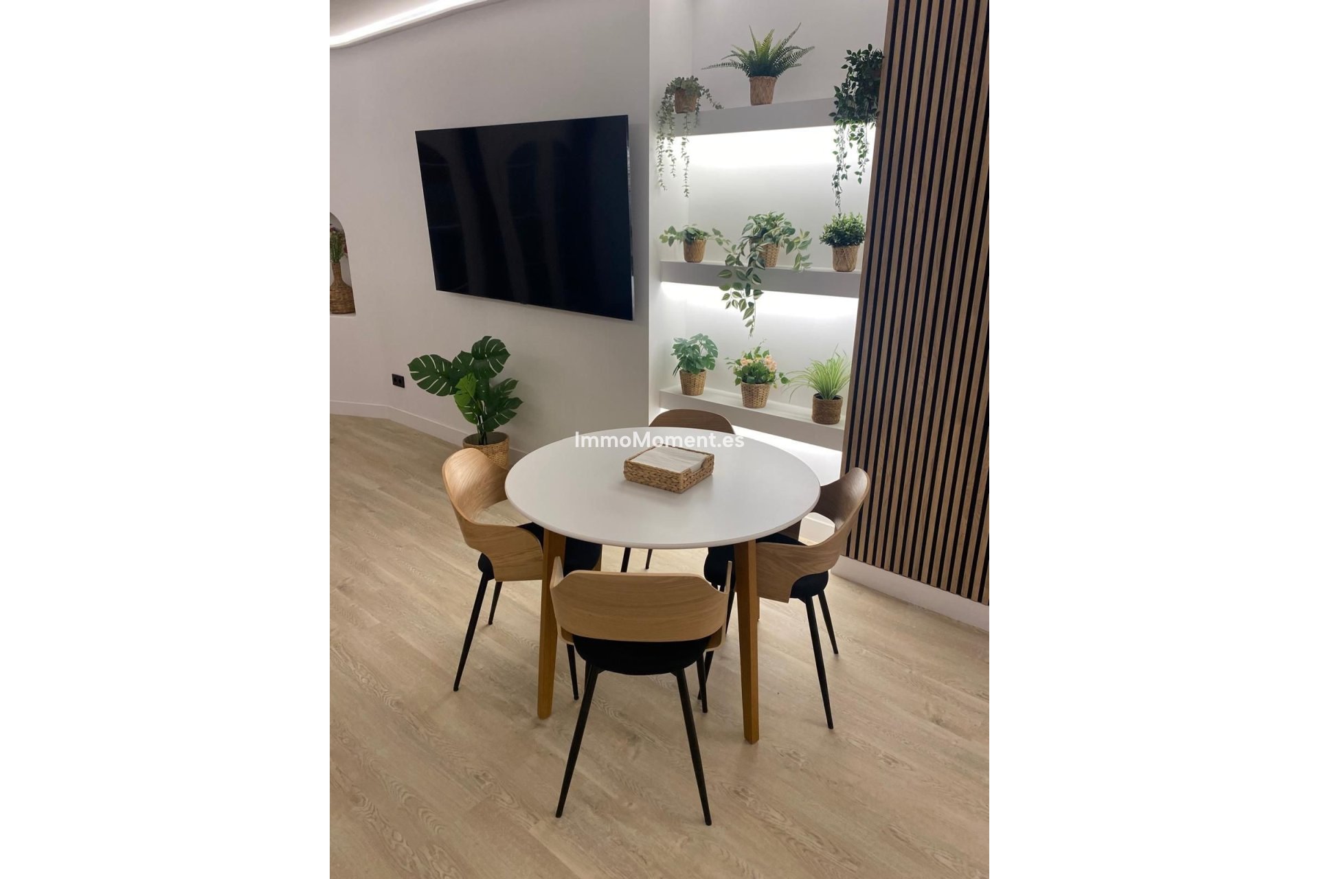 Resale - Apartment - Marbella - Puerto Banús