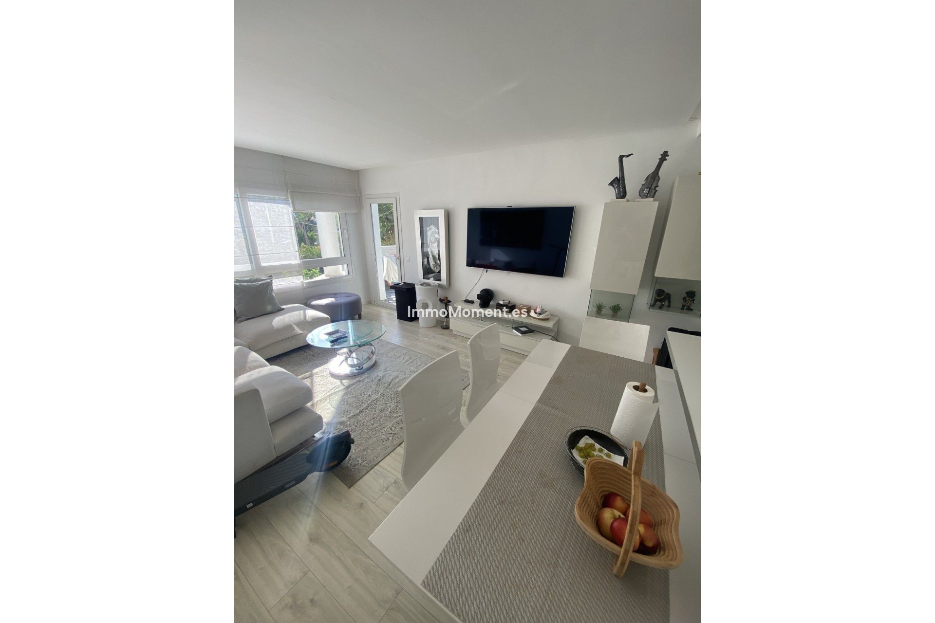 Resale - Apartment - Marbella - Puerto Banús