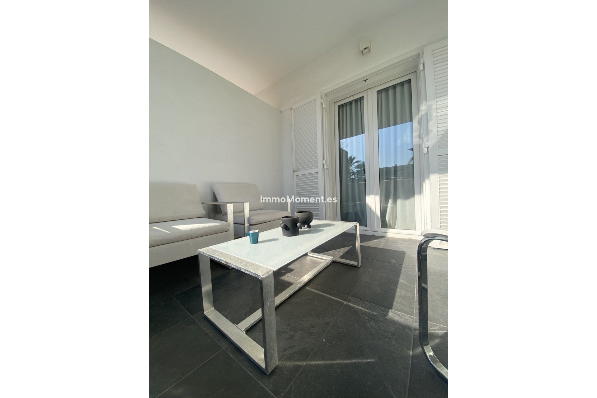 Resale - Apartment - Marbella - Puerto Banús