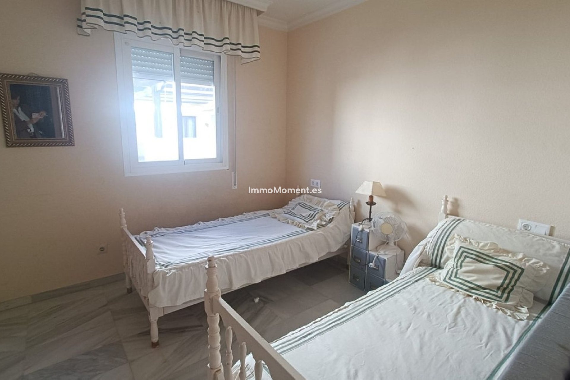 Resale - Apartment - Marbella - Puerto Banús