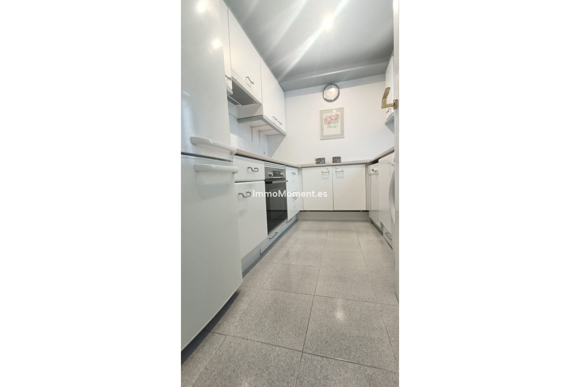 Resale - Apartment - Marbella - Puerto Banús