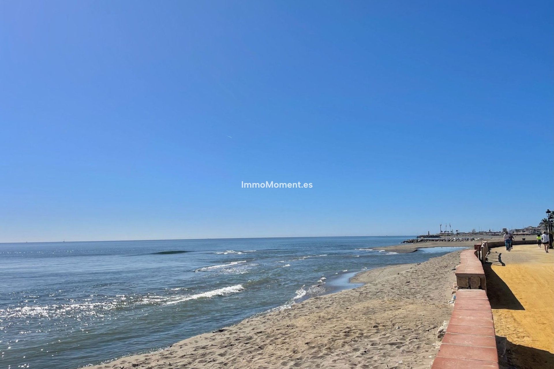 Resale - Apartment - Marbella - Puerto Banús