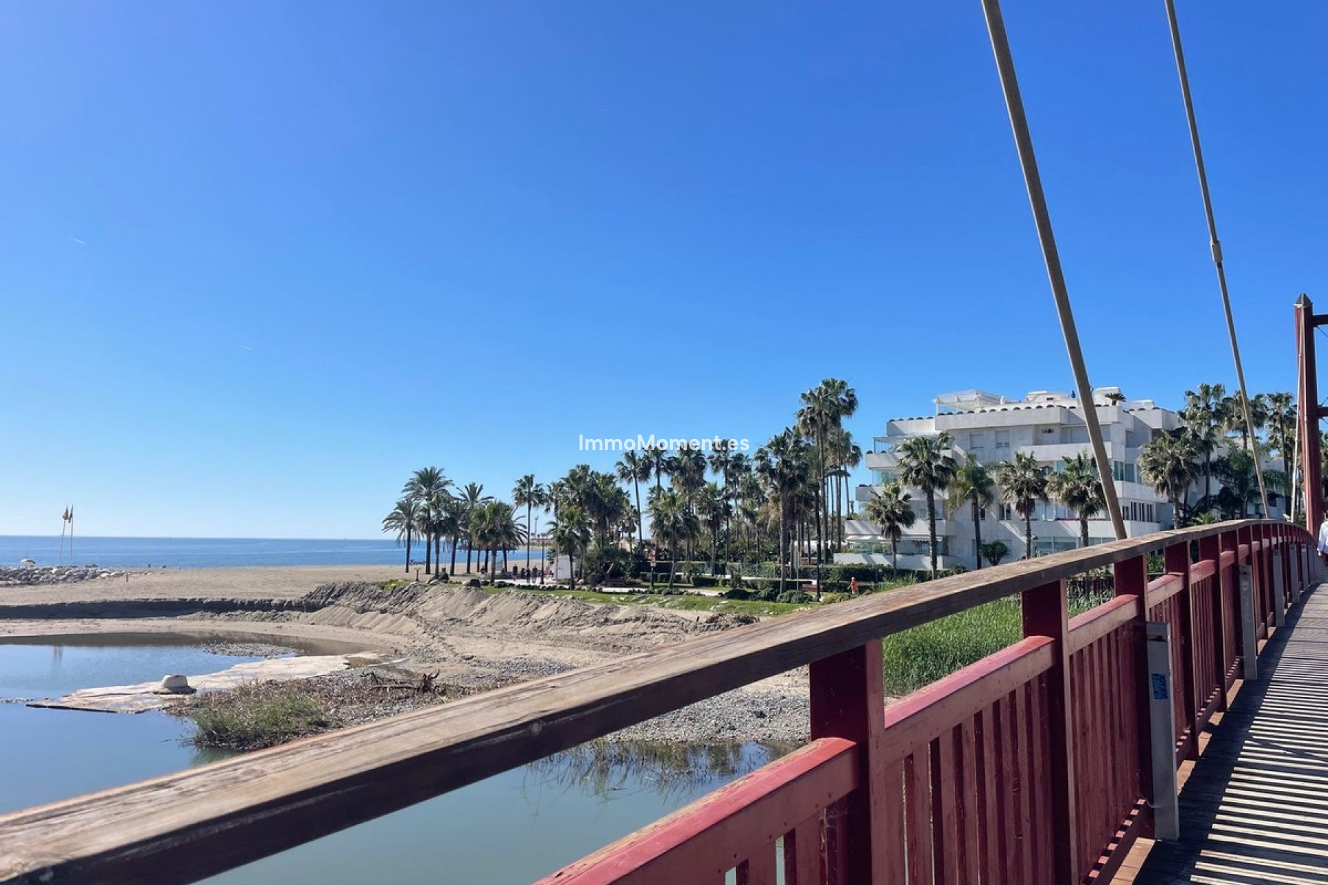 Resale - Apartment - Marbella - Puerto Banús