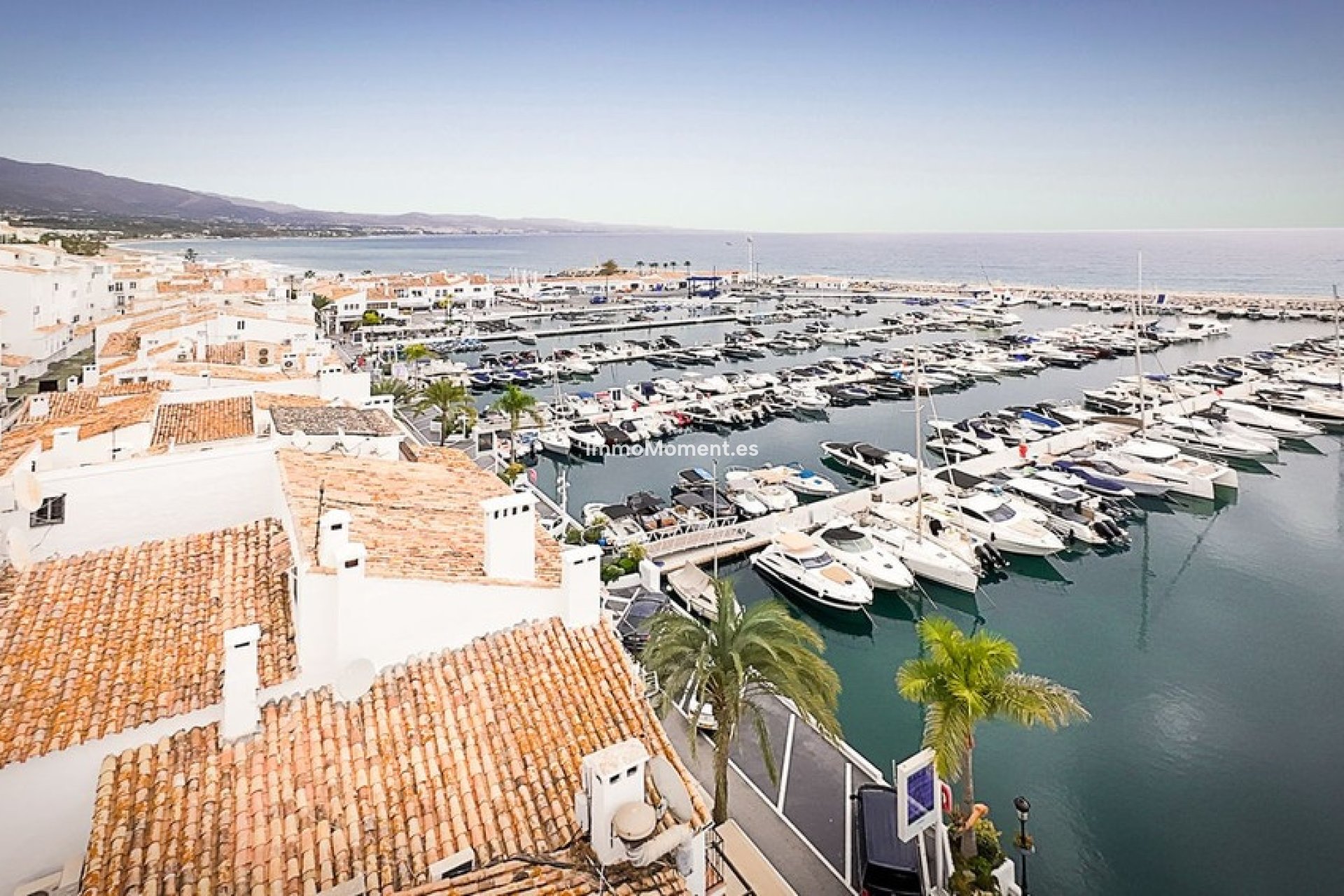 Resale - Apartment - Marbella - Puerto Banús