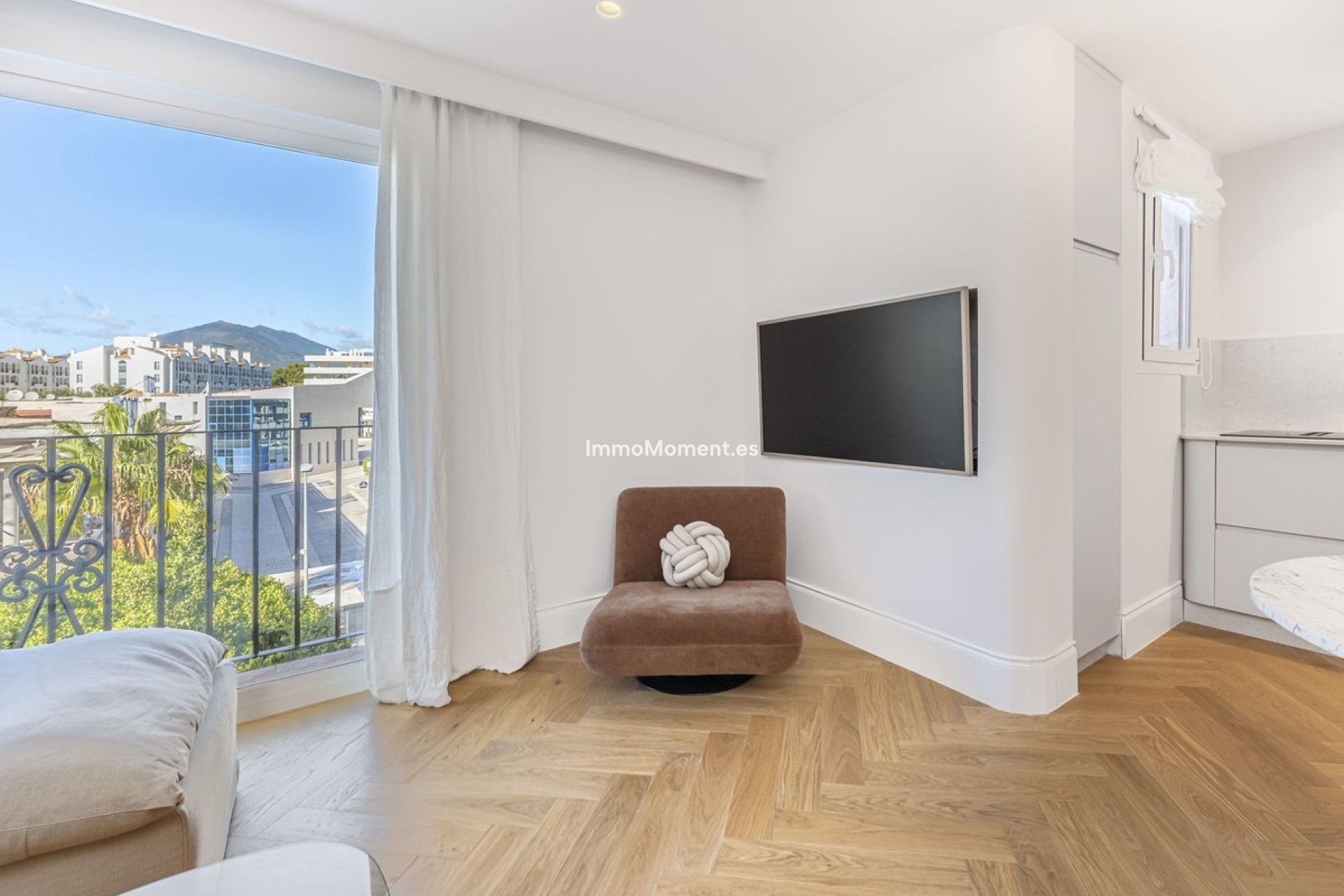 Resale - Apartment - Marbella - Puerto Banús