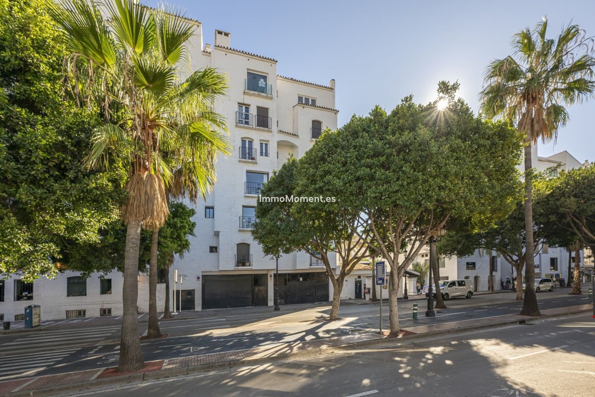 Resale - Apartment - Marbella - Puerto Banús