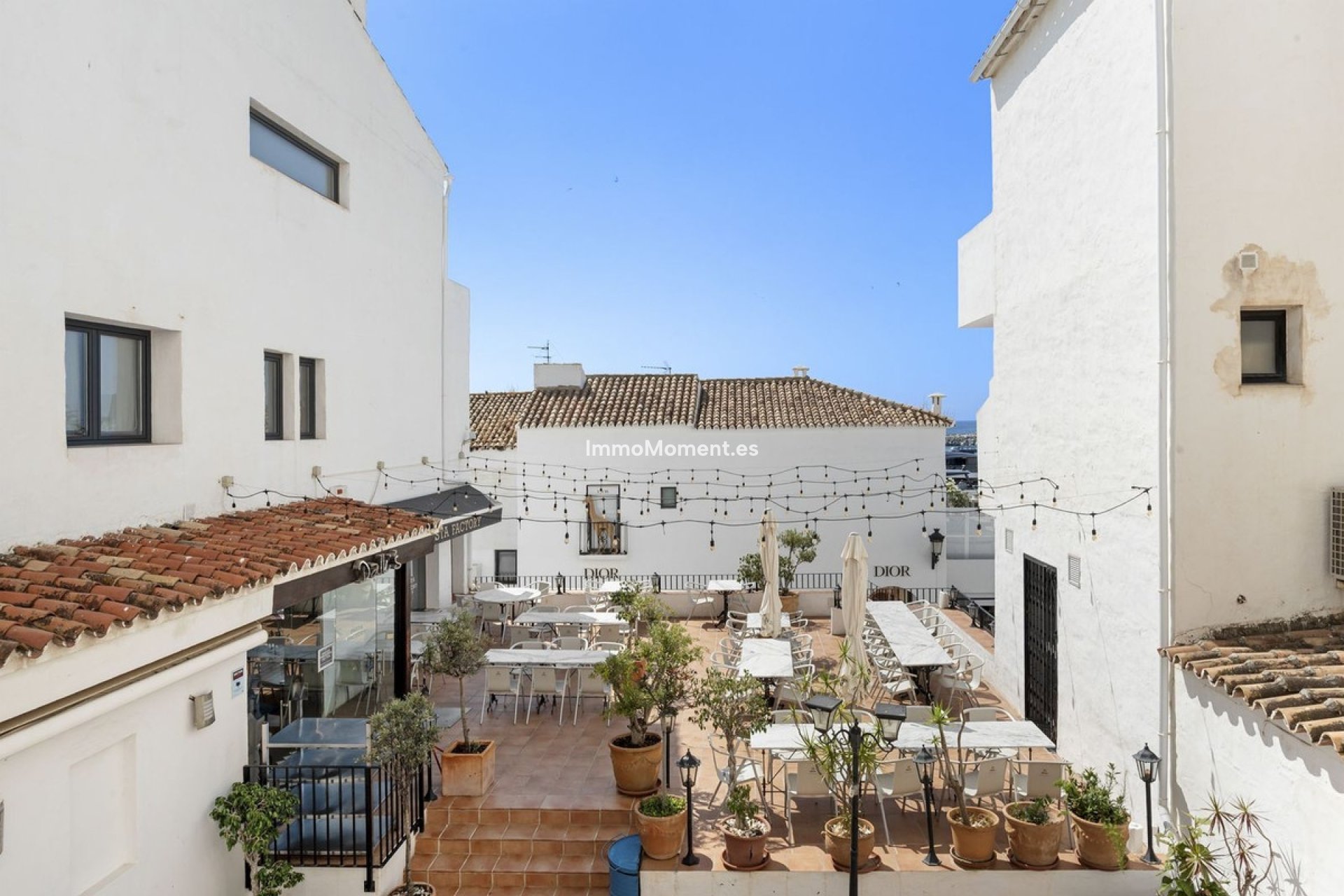 Resale - Apartment - Marbella - Puerto Banús