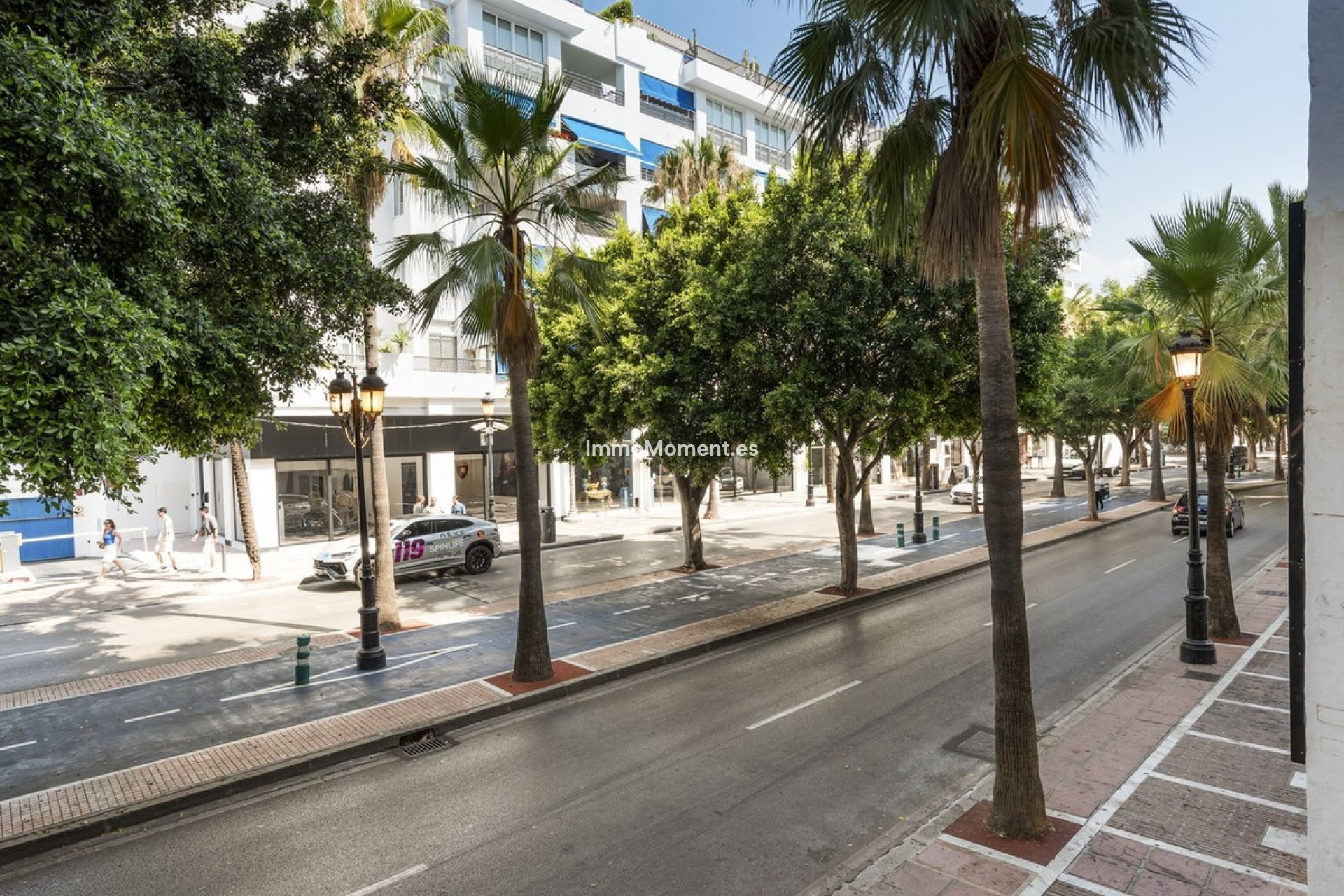 Resale - Apartment - Marbella - Puerto Banús