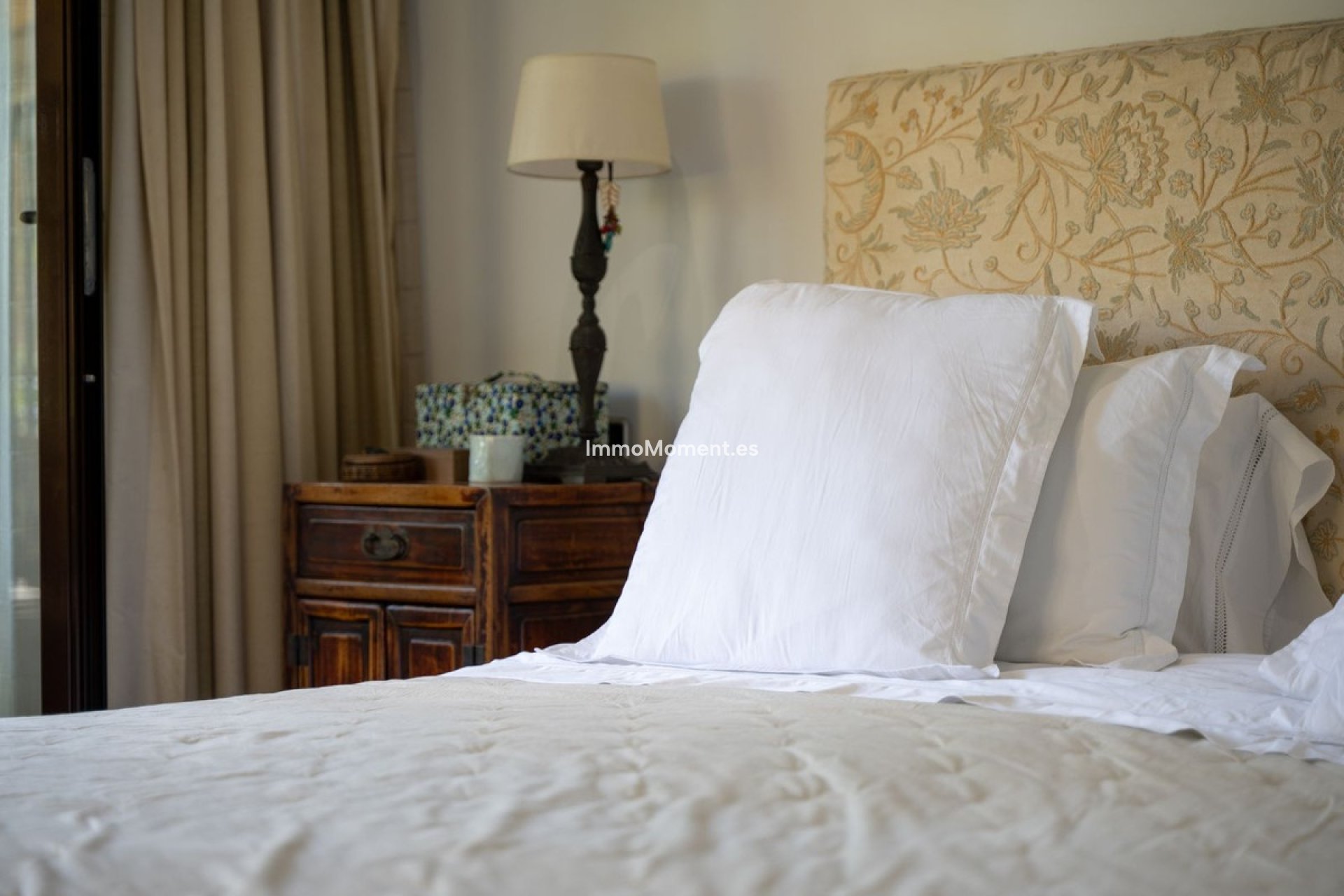 Resale - Apartment - Marbella - Puerto Banús