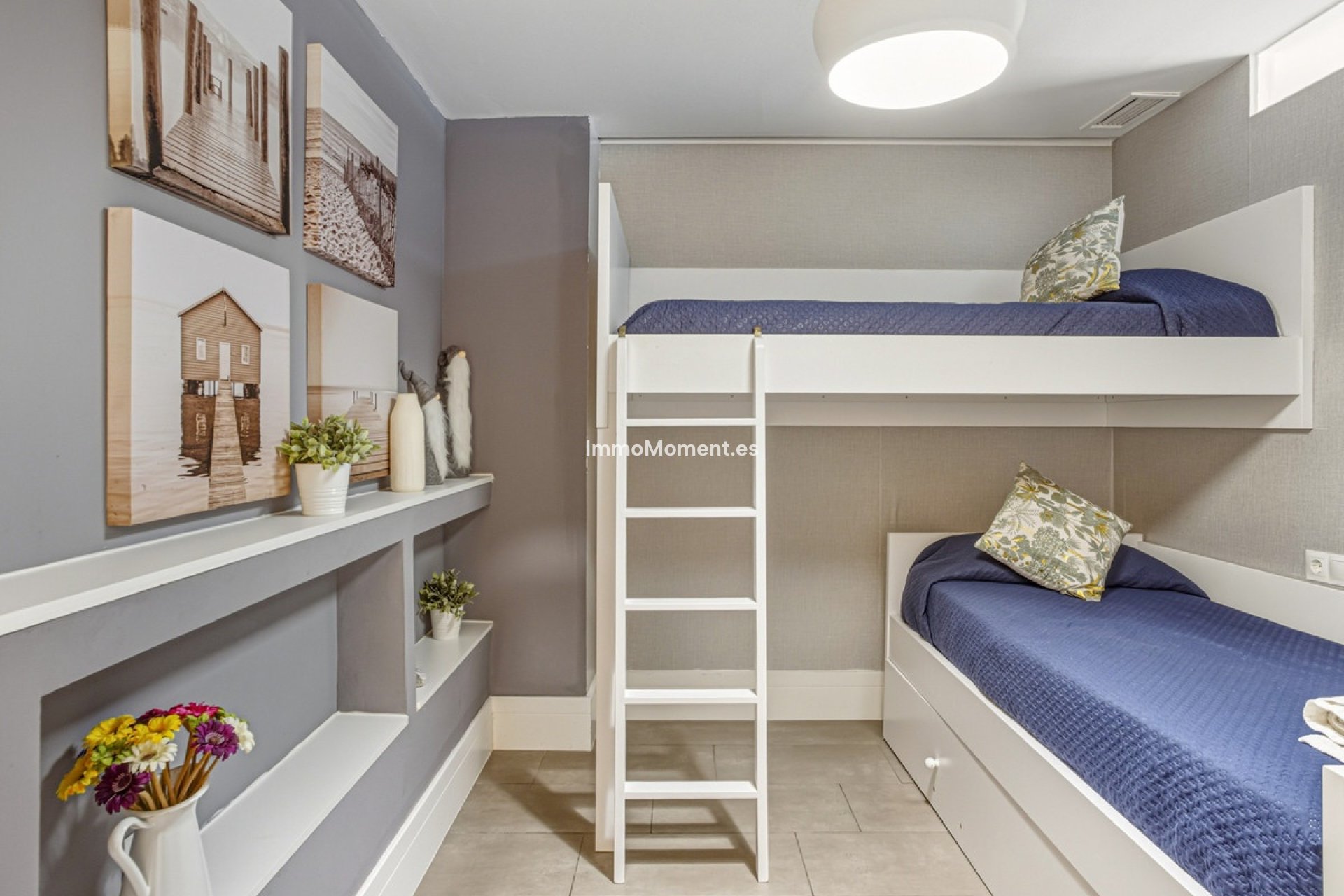 Resale - Apartment - Marbella - Puerto Banús