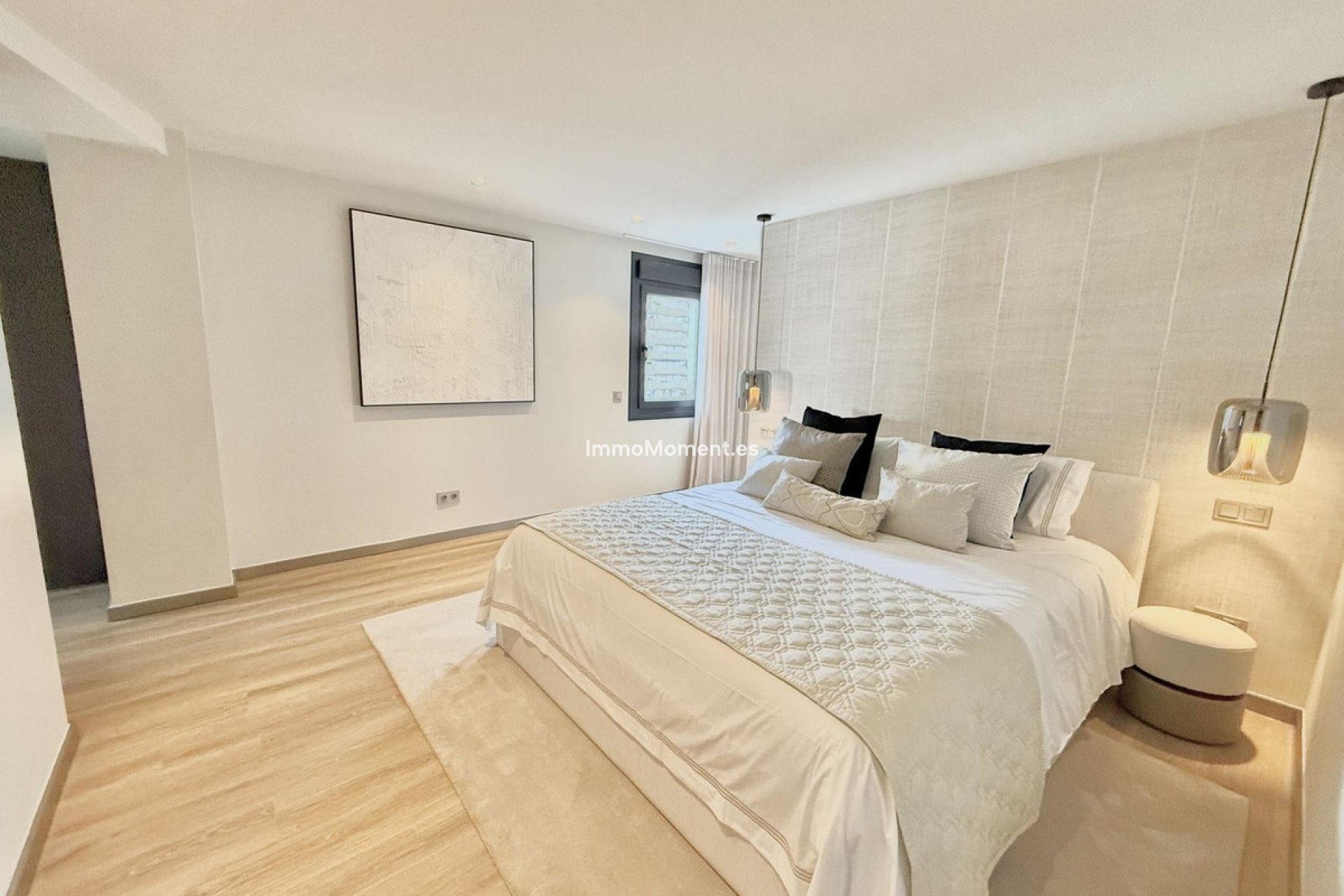 Resale - Apartment - Marbella - Puerto Banús