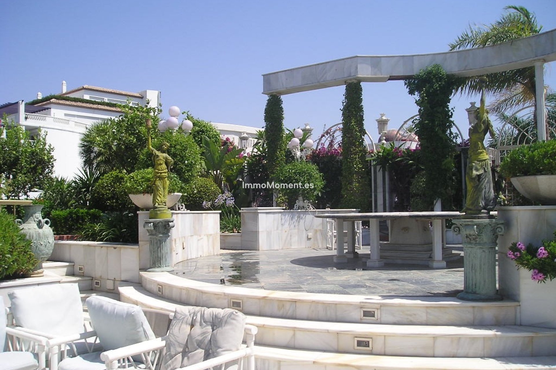 Resale - Apartment - Marbella - Puerto Banús