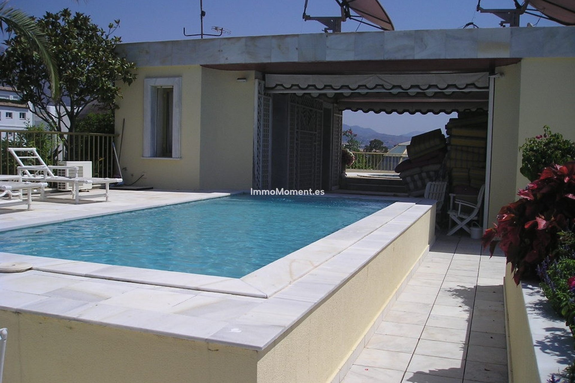 Resale - Apartment - Marbella - Puerto Banús