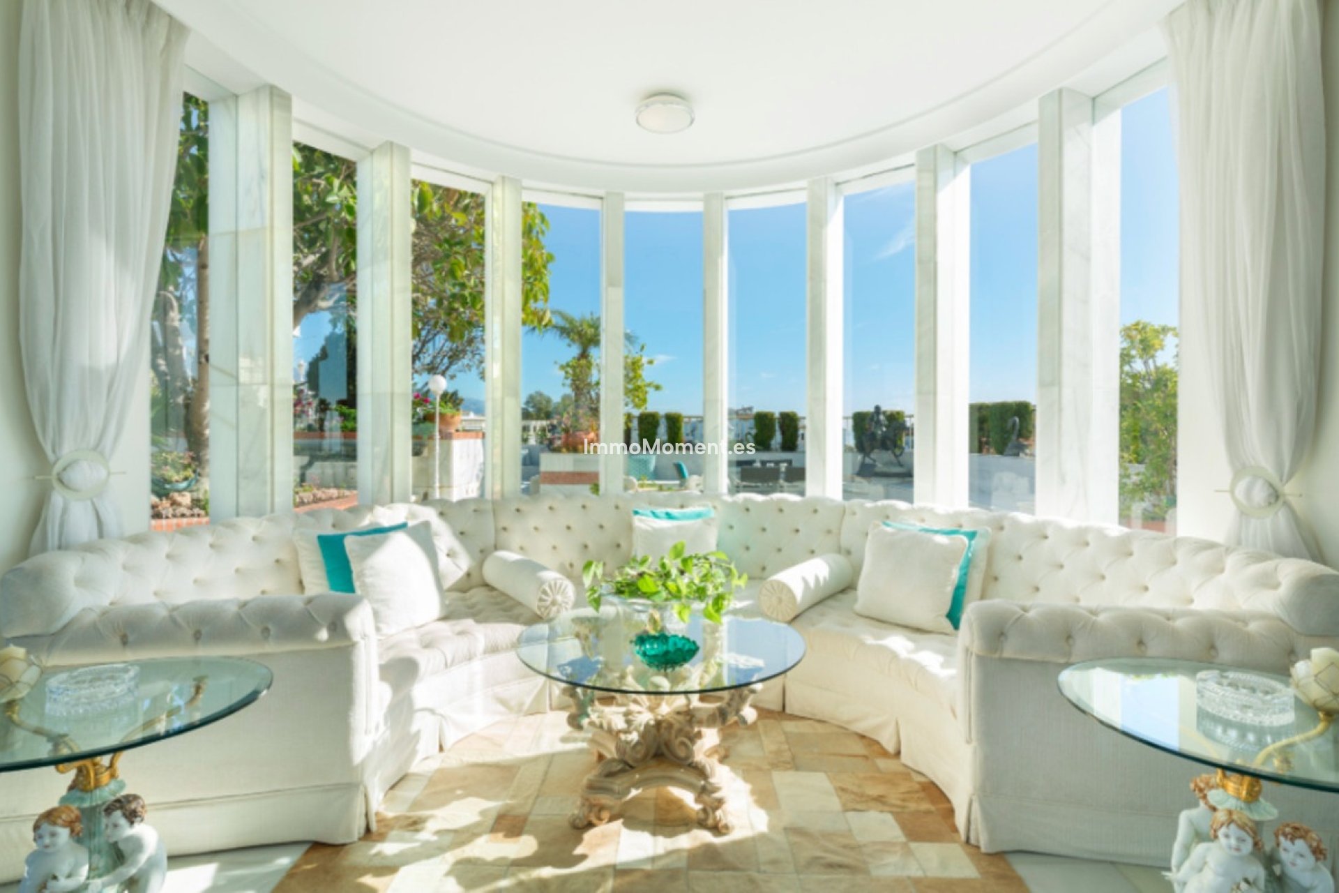 Resale - Apartment - Marbella - Puerto Banús