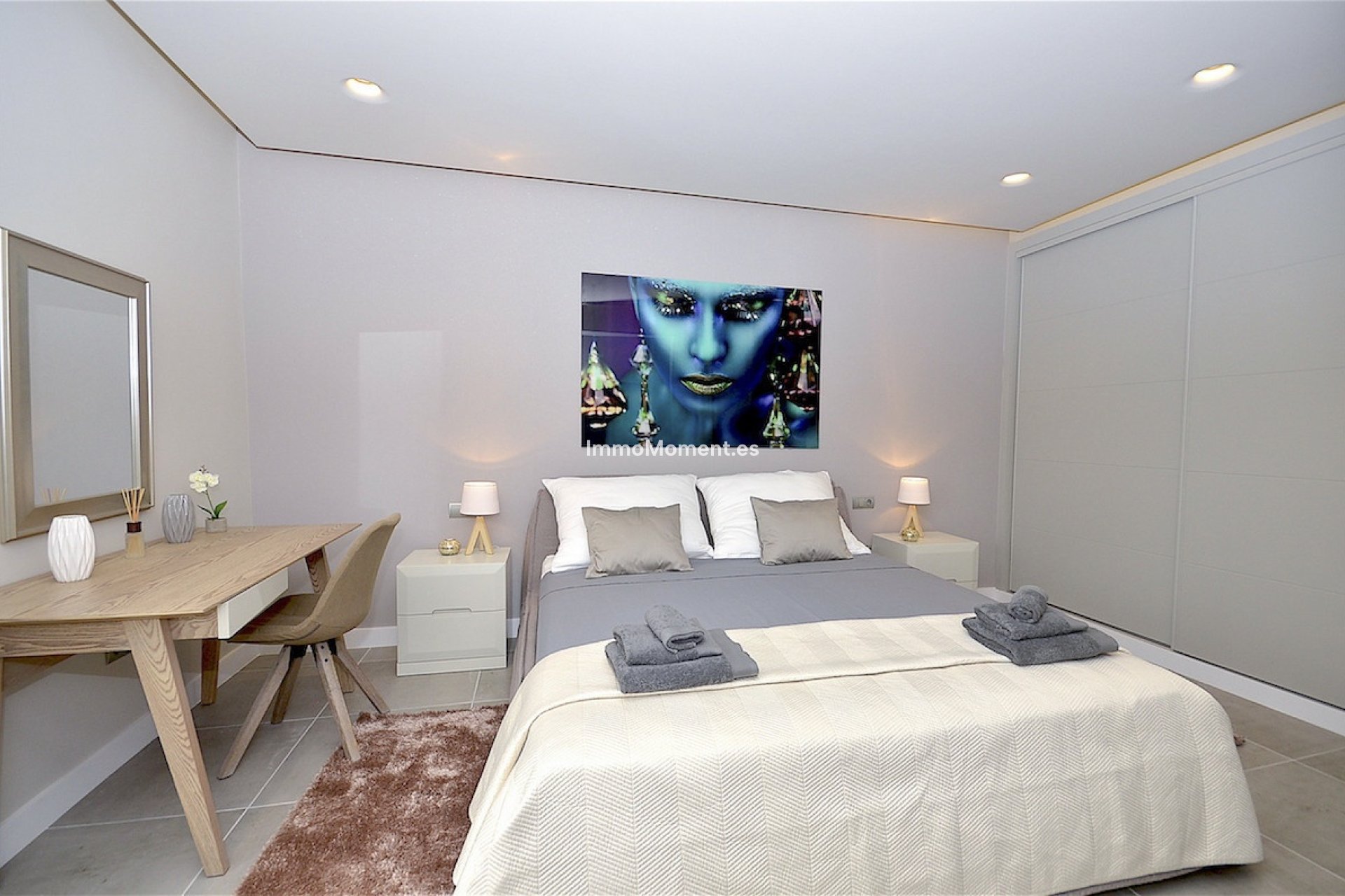 Resale - Apartment - Marbella - Puerto Banús