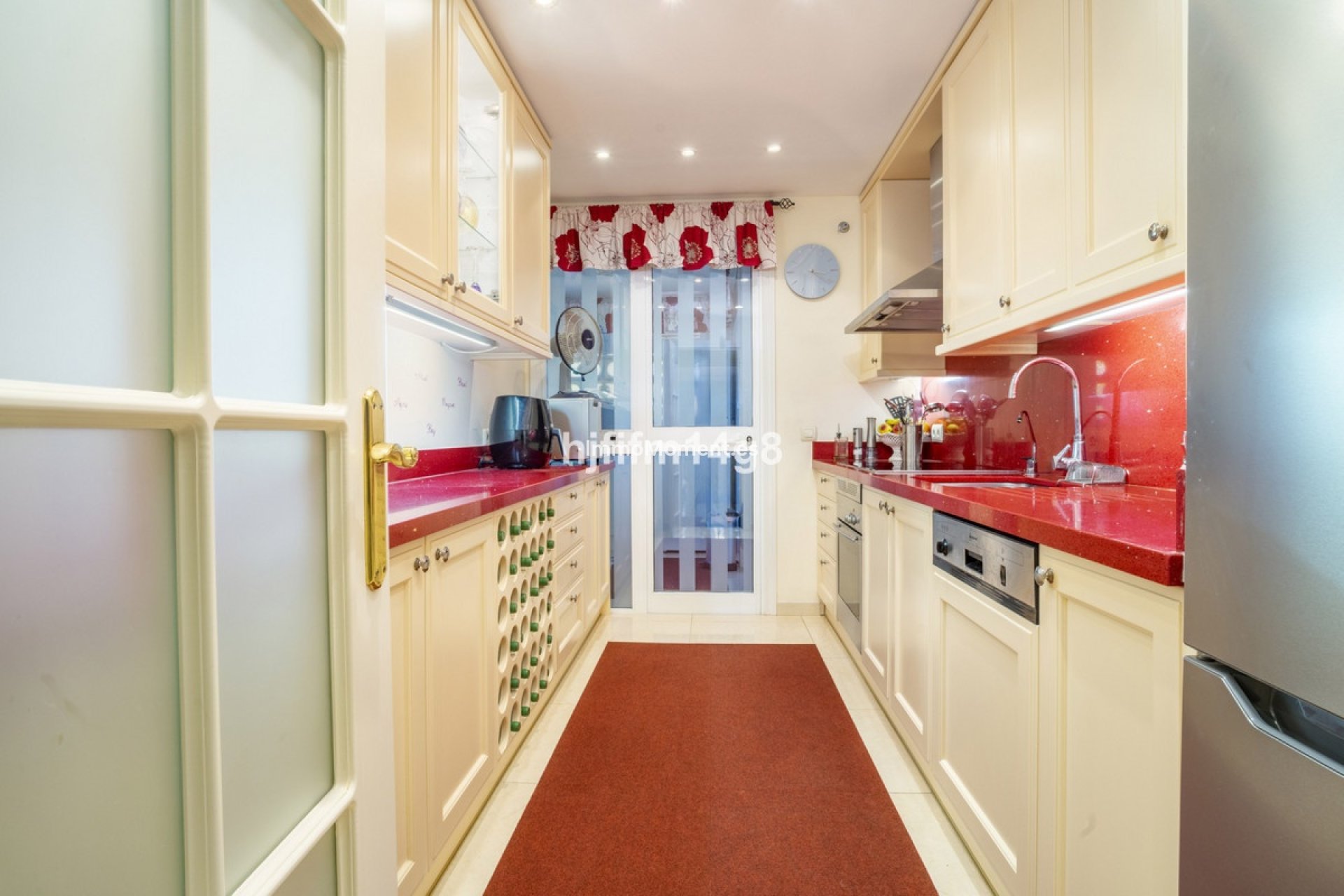 Resale - Apartment - Marbella - Puerto Banús