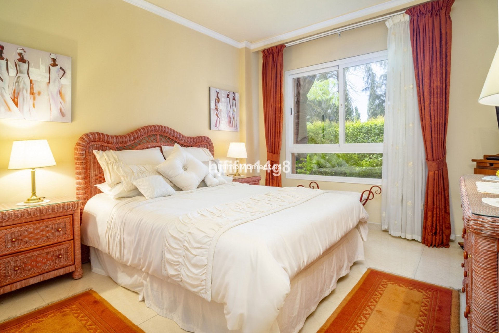 Resale - Apartment - Marbella - Puerto Banús