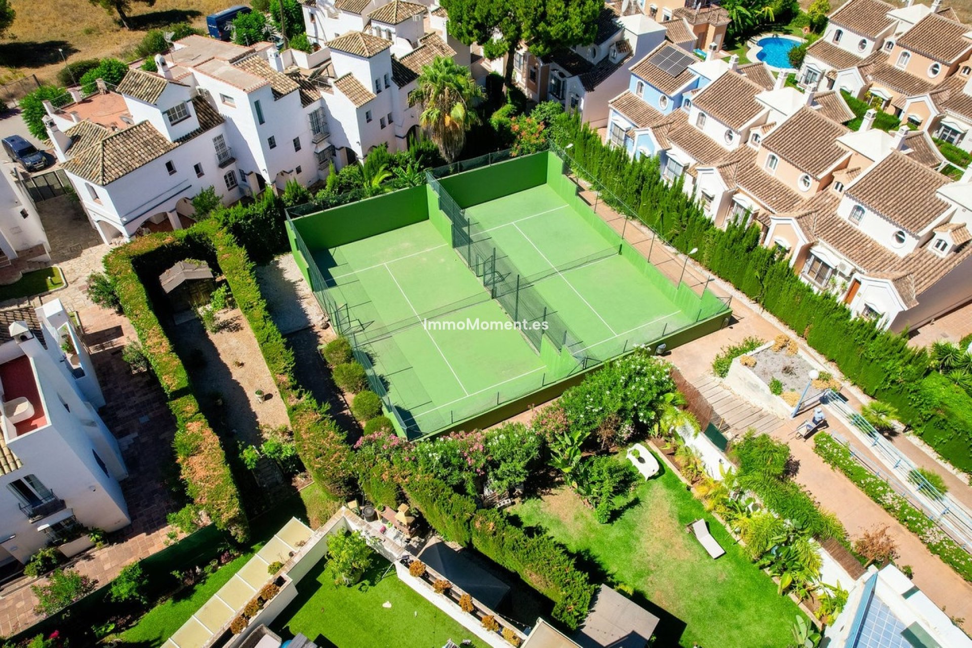 Resale - Apartment - Marbella - Puerto Banús