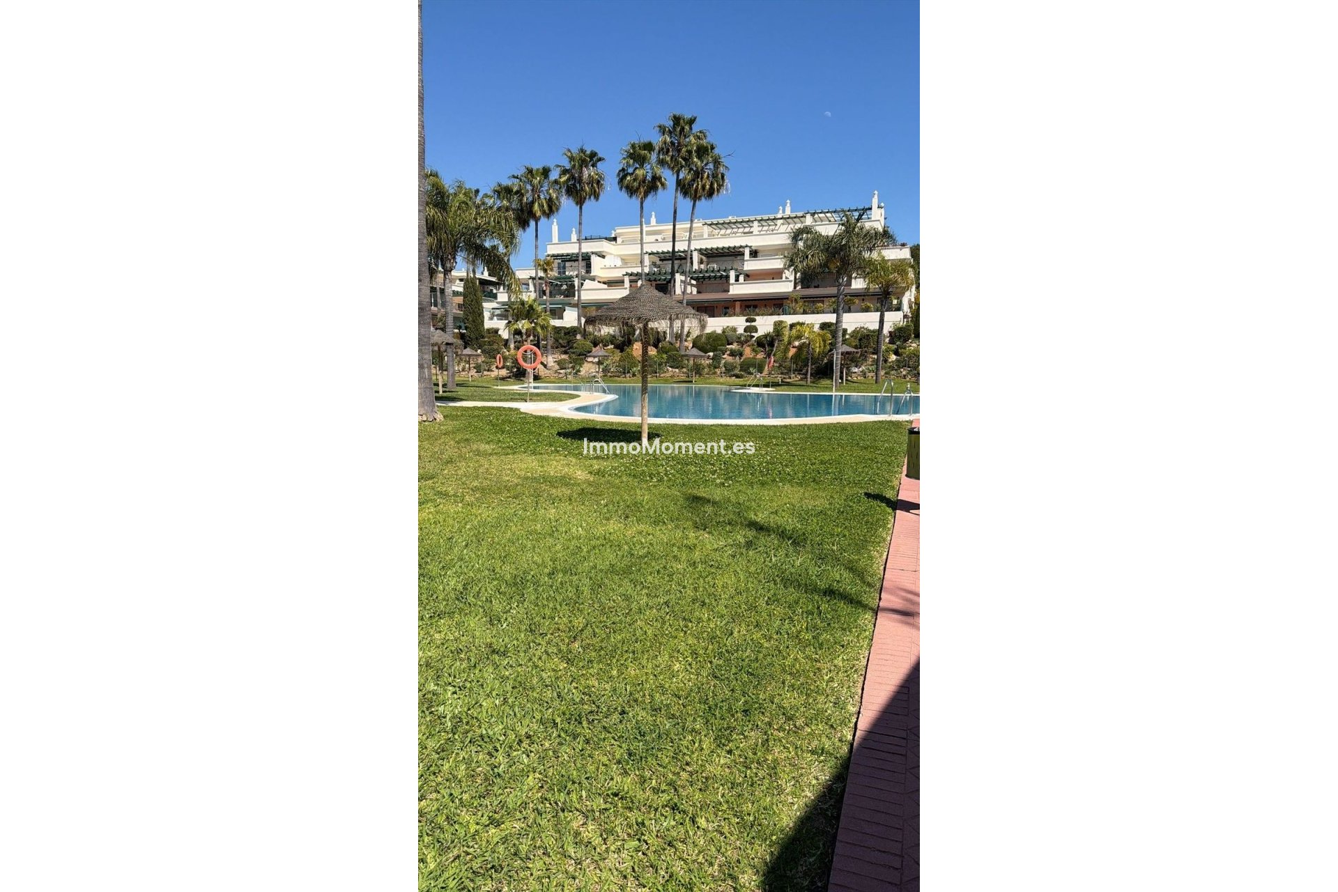 Resale - Apartment - Marbella - Puerto Banús