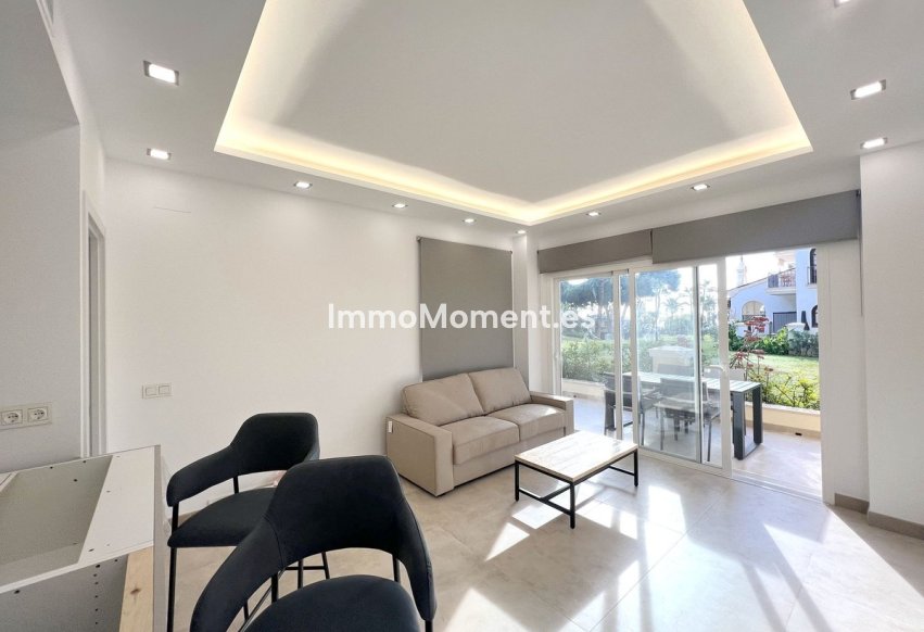 Resale - Apartment - Marbella - Puerto Banús