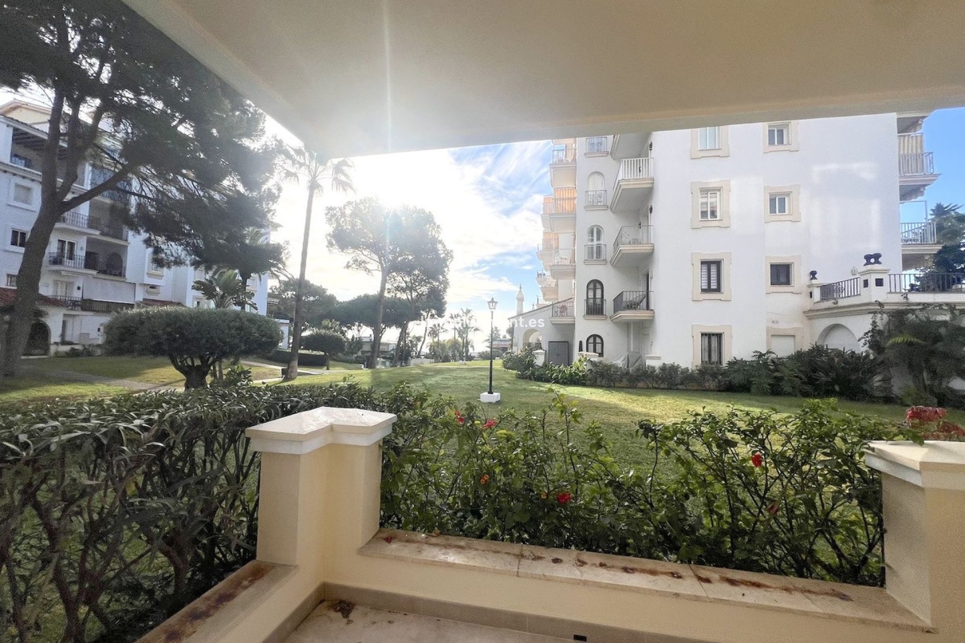 Resale - Apartment - Marbella - Puerto Banús
