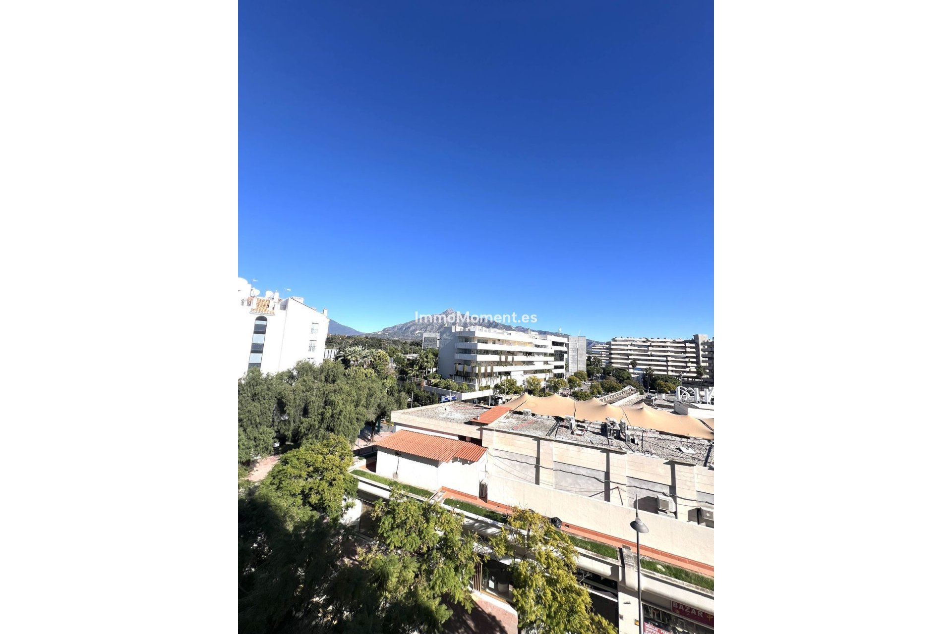 Resale - Apartment - Marbella - Puerto Banús