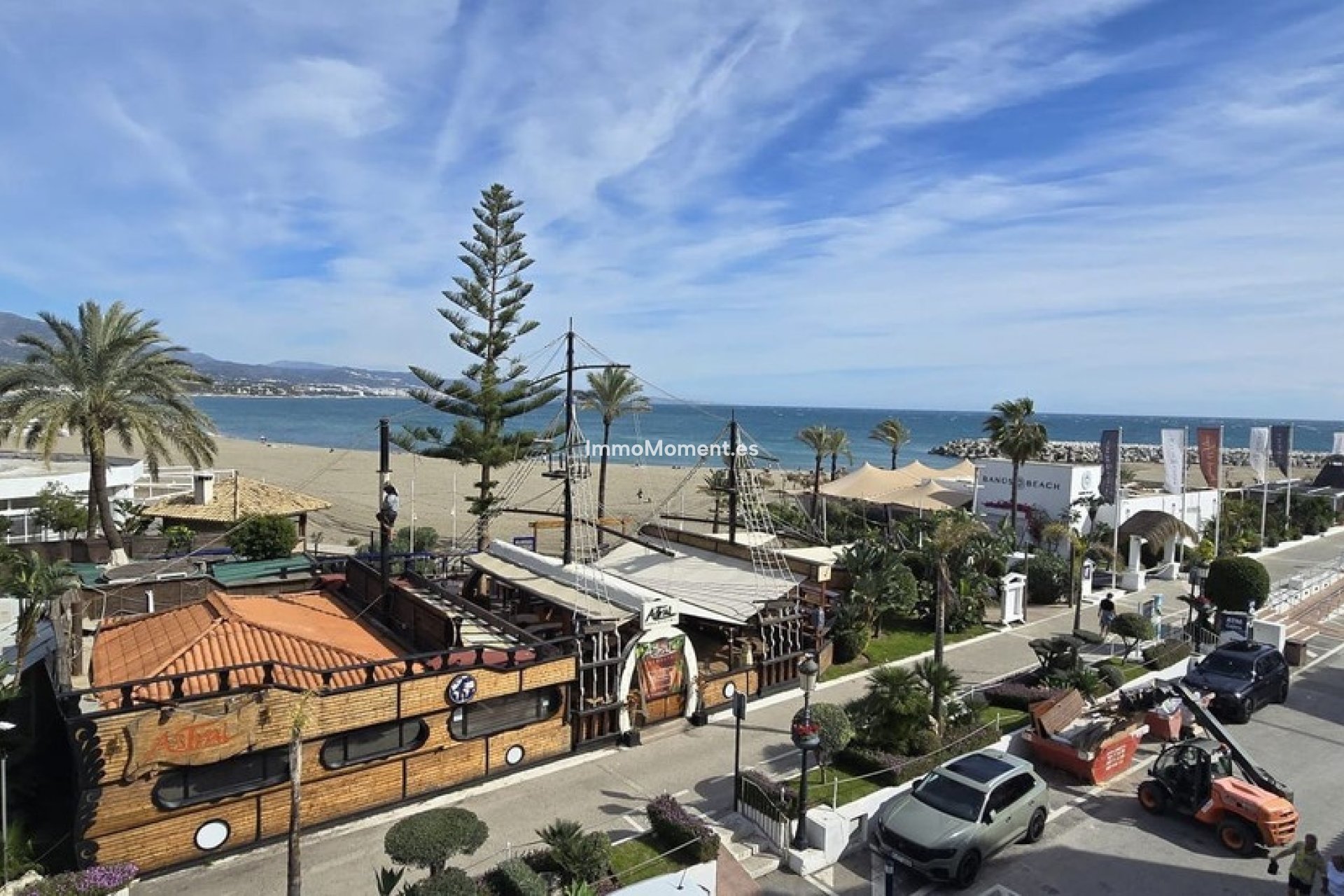 Resale - Apartment - Marbella - Puerto Banús