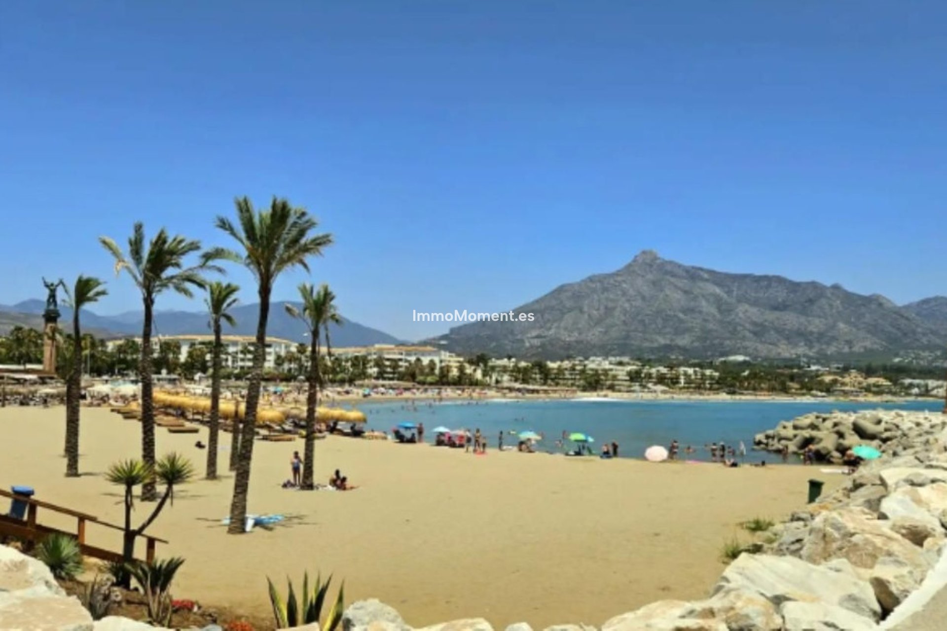 Resale - Apartment - Marbella - Puerto Banús