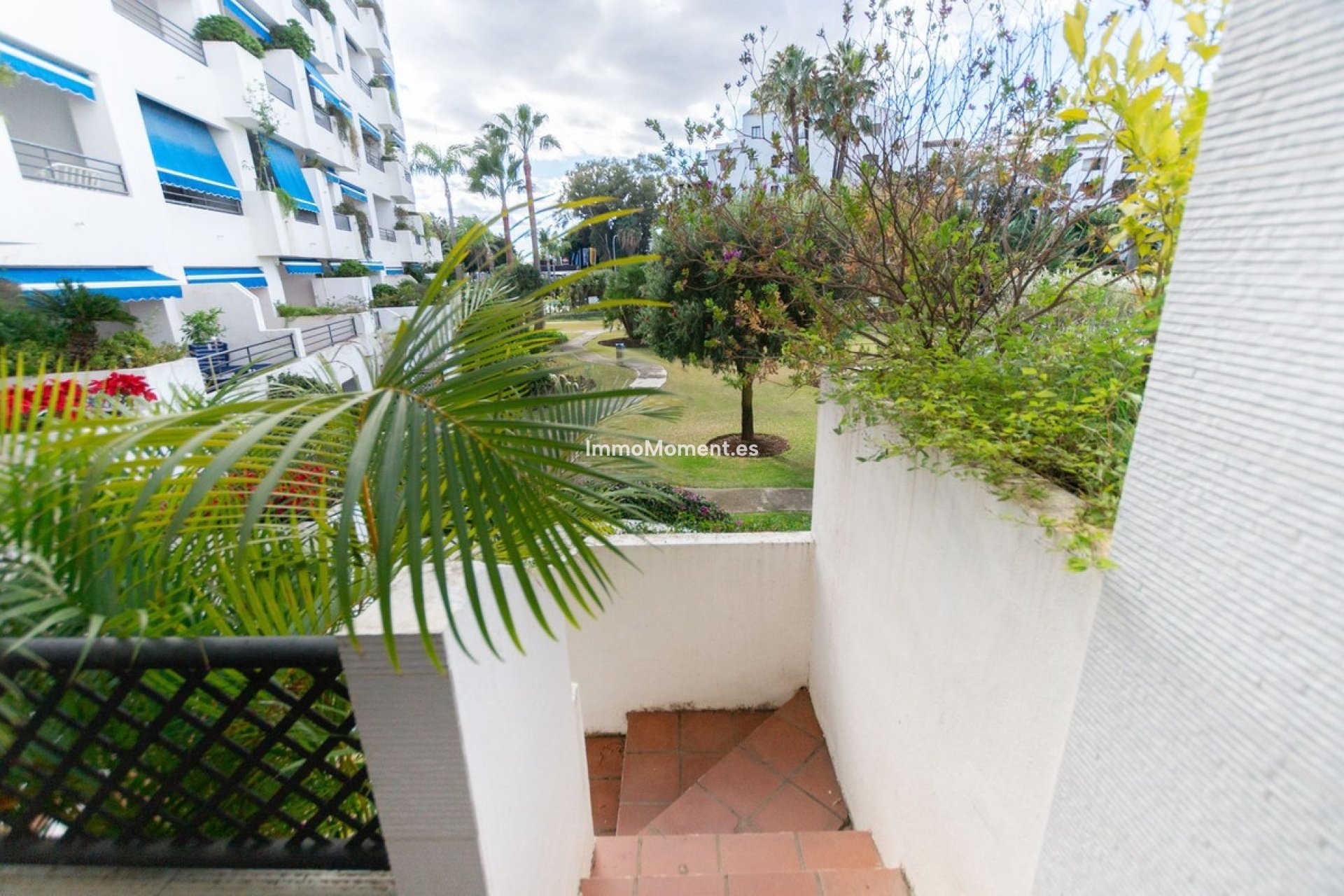 Resale - Apartment - Marbella - Puerto Banús