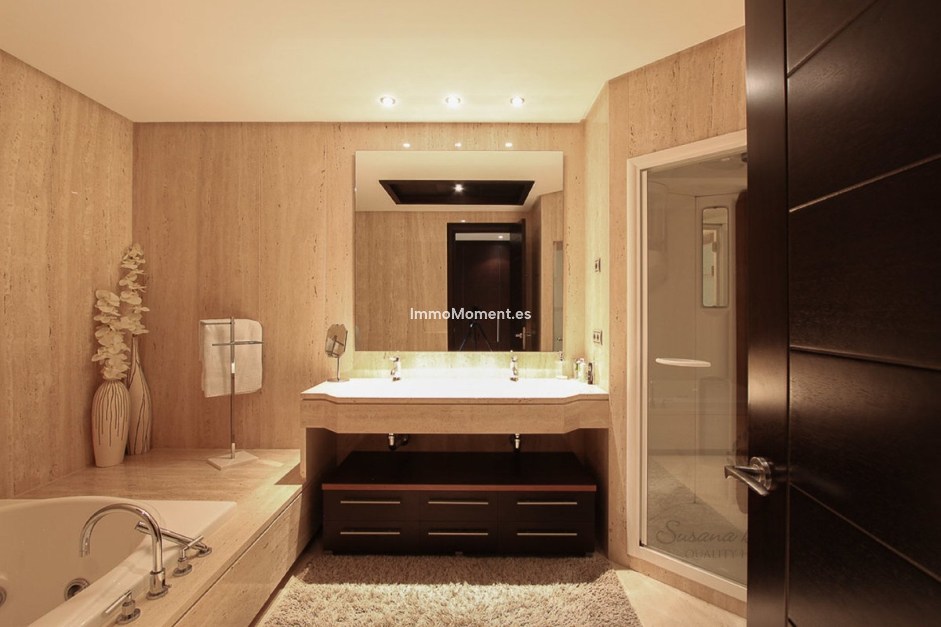 Resale - Apartment - Marbella - Puerto Banús