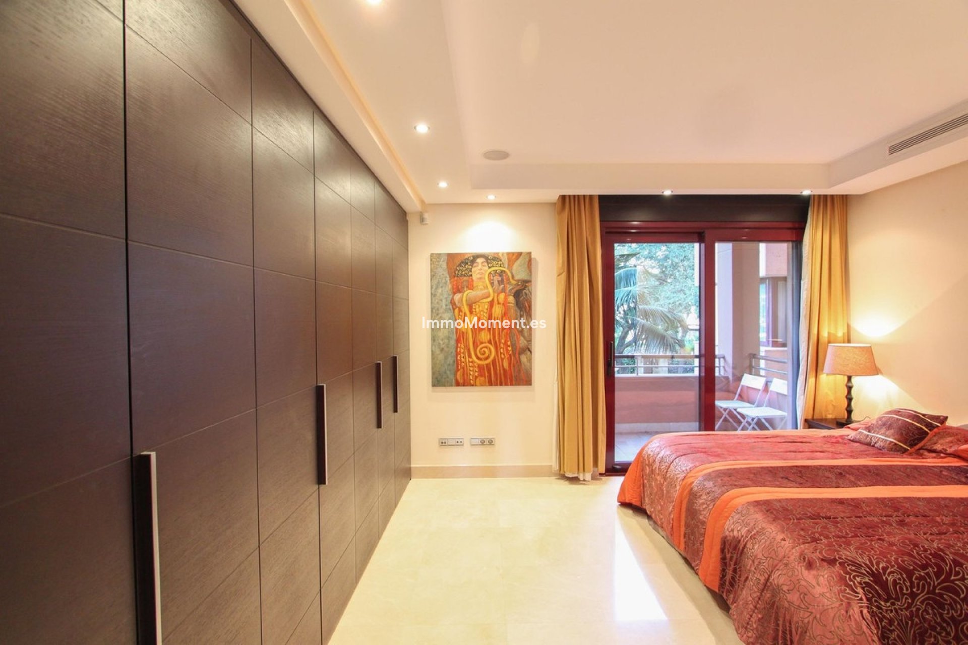 Resale - Apartment - Marbella - Puerto Banús