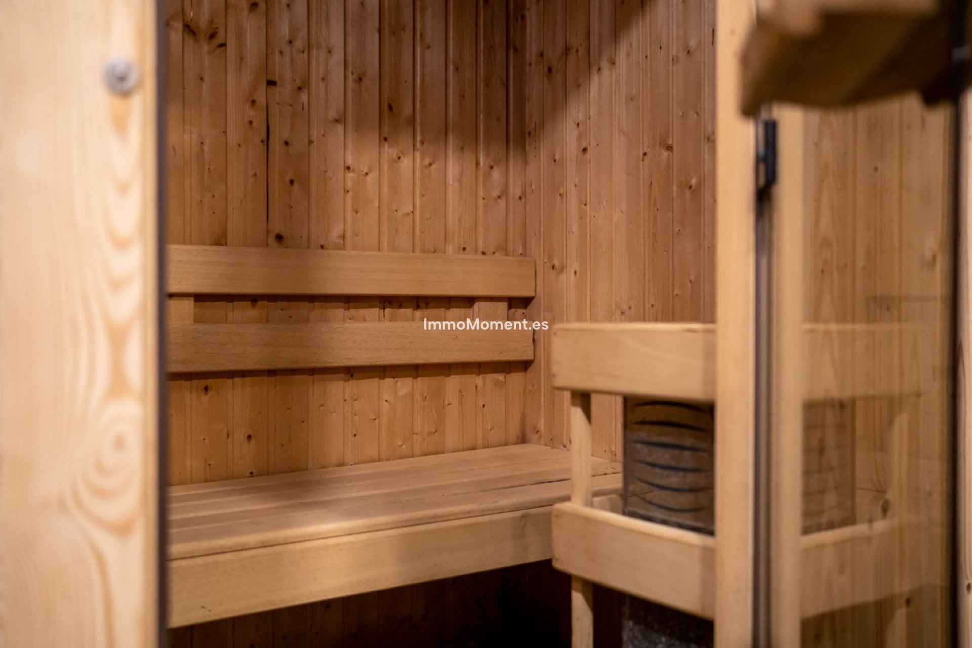 Resale - Apartment - Marbella - Puerto Banús