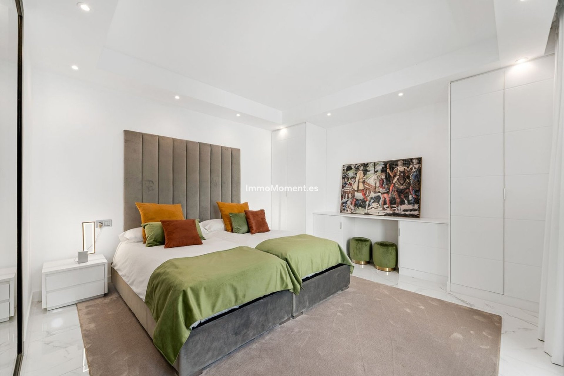 Resale - Apartment - Marbella - Puerto Banús