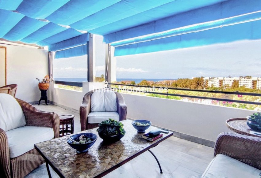 Resale - Apartment - Marbella - Puerto Banús