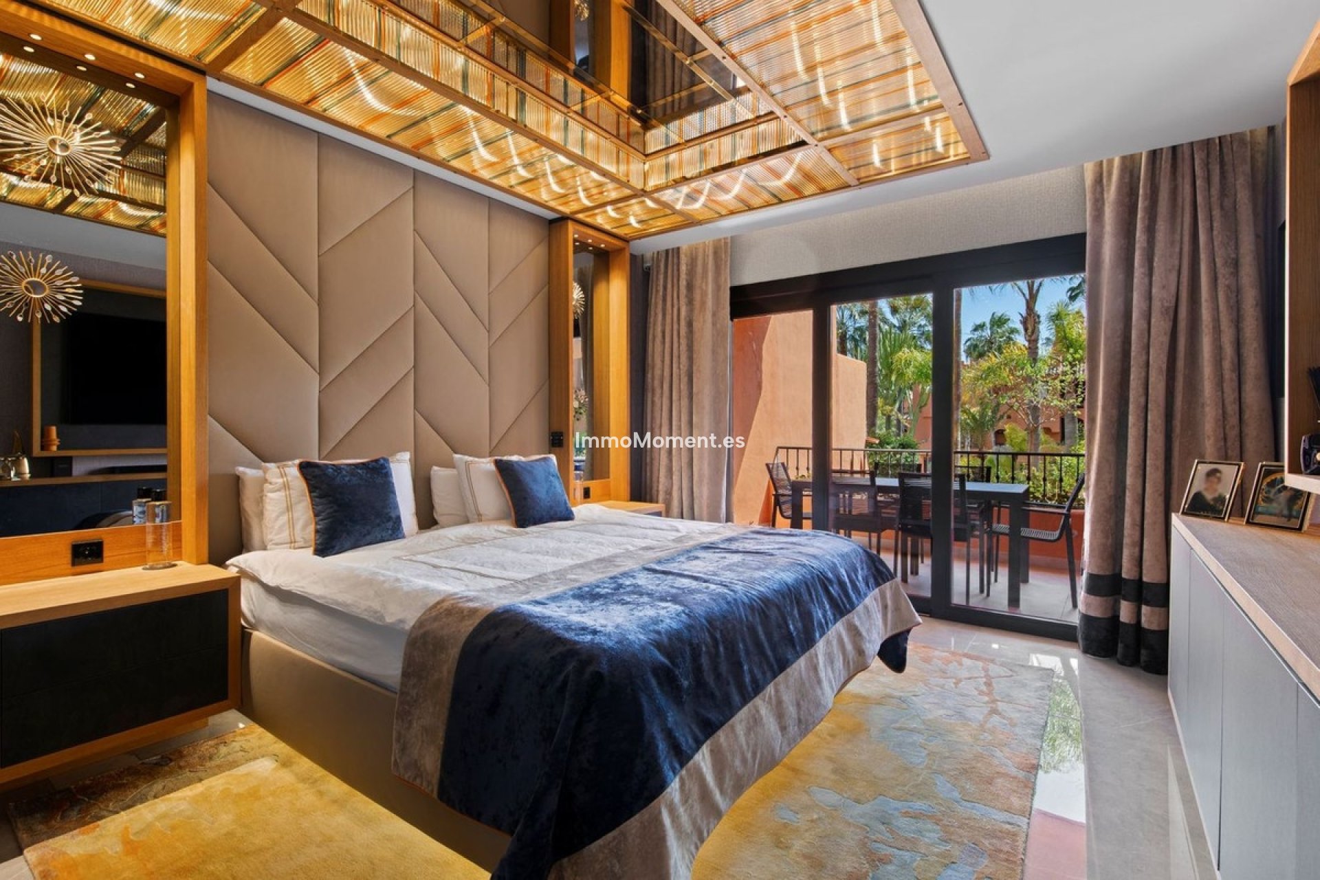 Resale - Apartment - Marbella - Puerto Banús