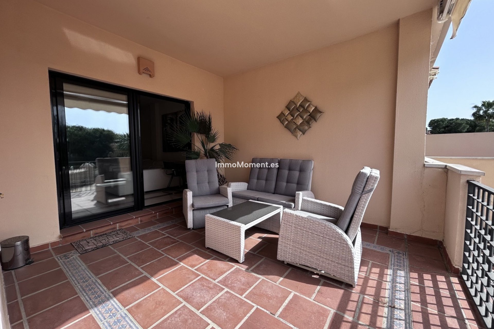 Resale - Apartment - Marbella - Puerto Banús