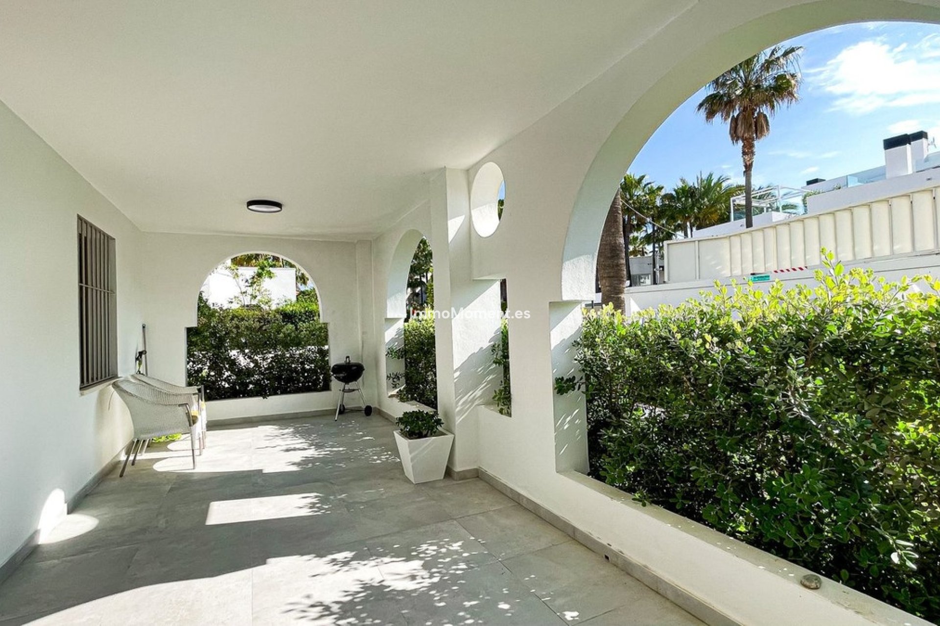 Resale - Apartment - Marbella - Puerto Banús