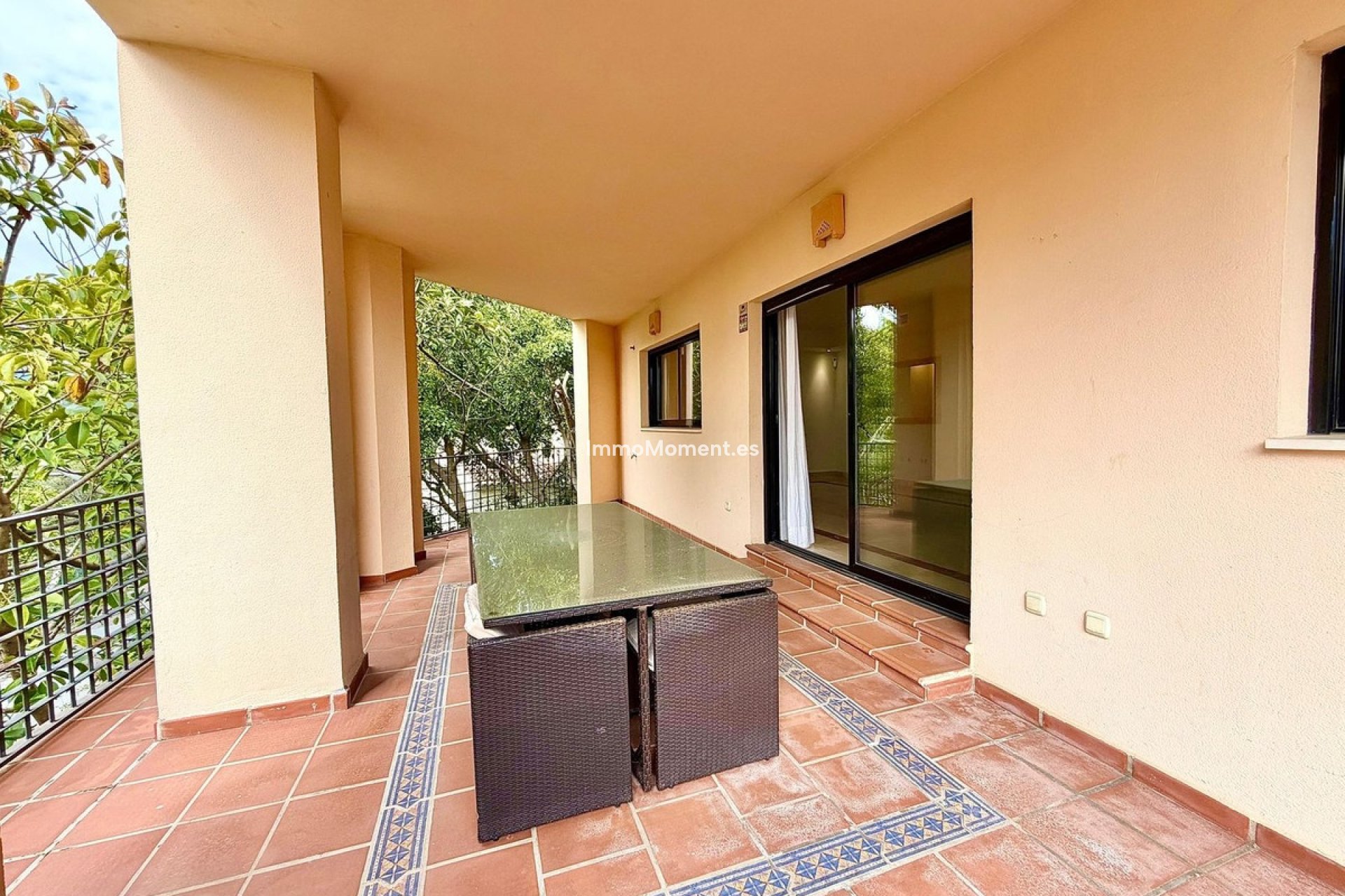 Resale - Apartment - Marbella - Puerto Banús