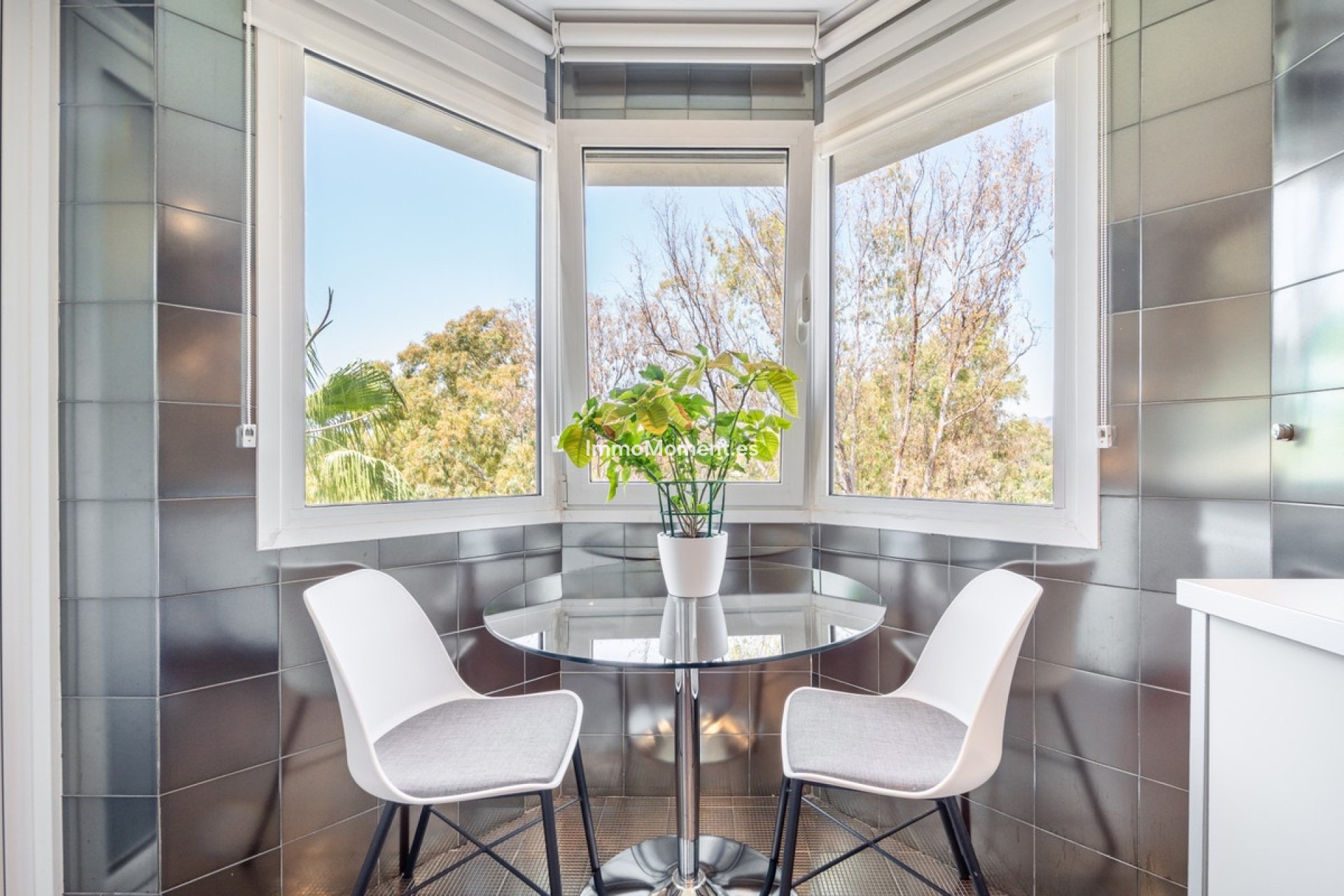 Resale - Apartment - Marbella - Puerto Banús