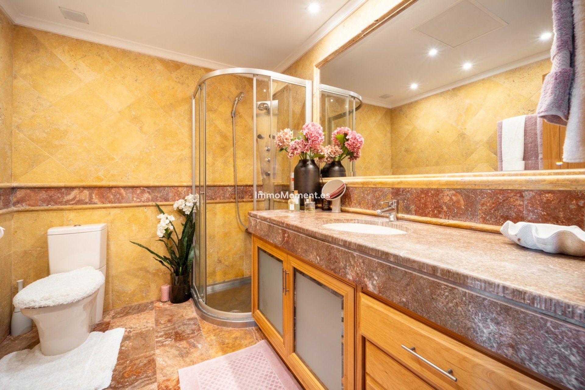 Resale - Apartment - Marbella - Puerto Banús