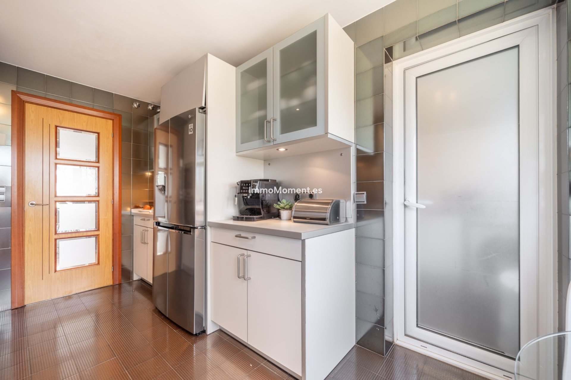 Resale - Apartment - Marbella - Puerto Banús