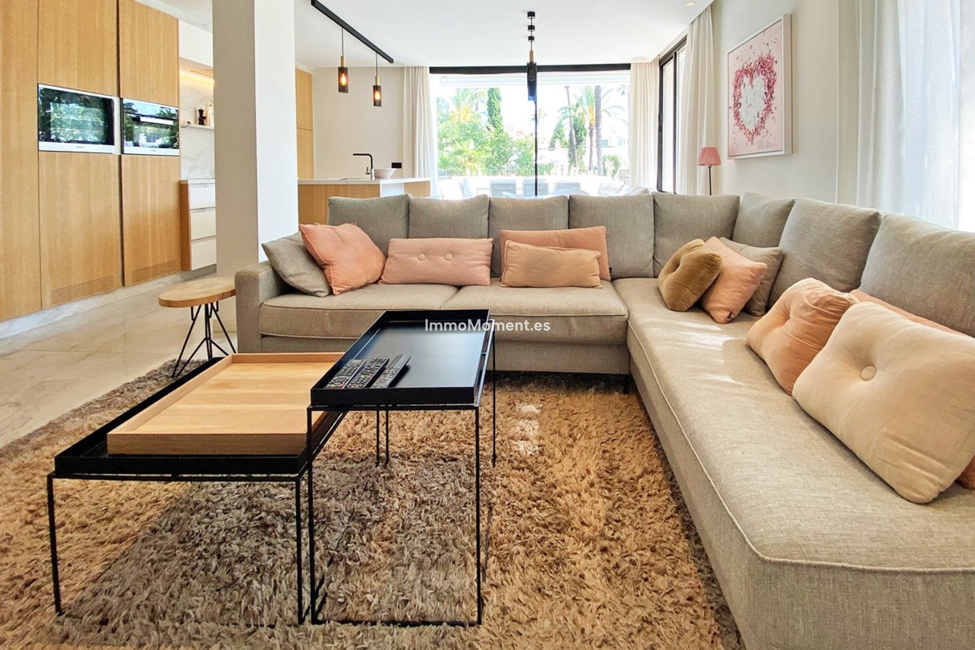 Resale - Apartment - Marbella - Puerto Banús