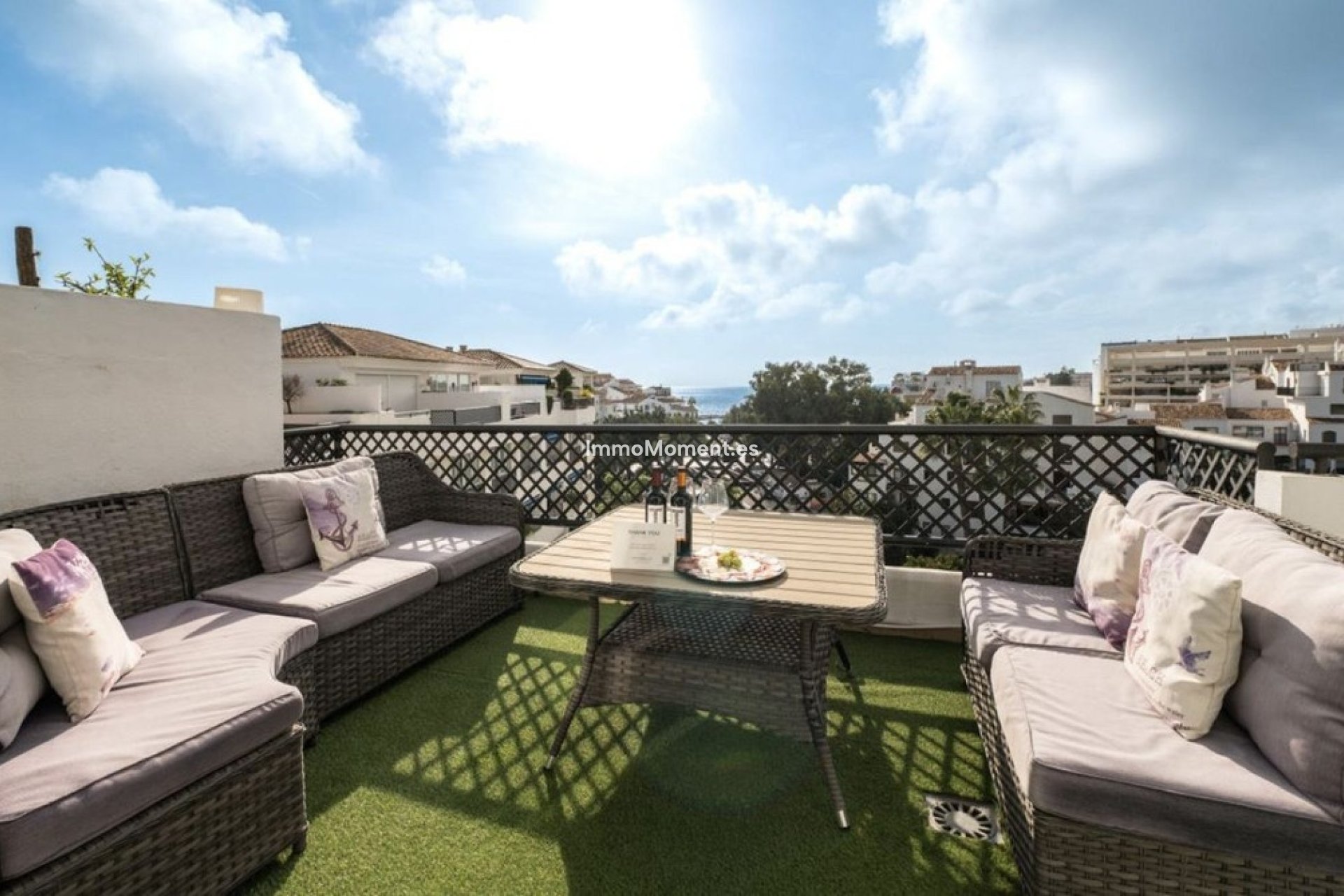 Resale - Apartment - Marbella - Puerto Banús