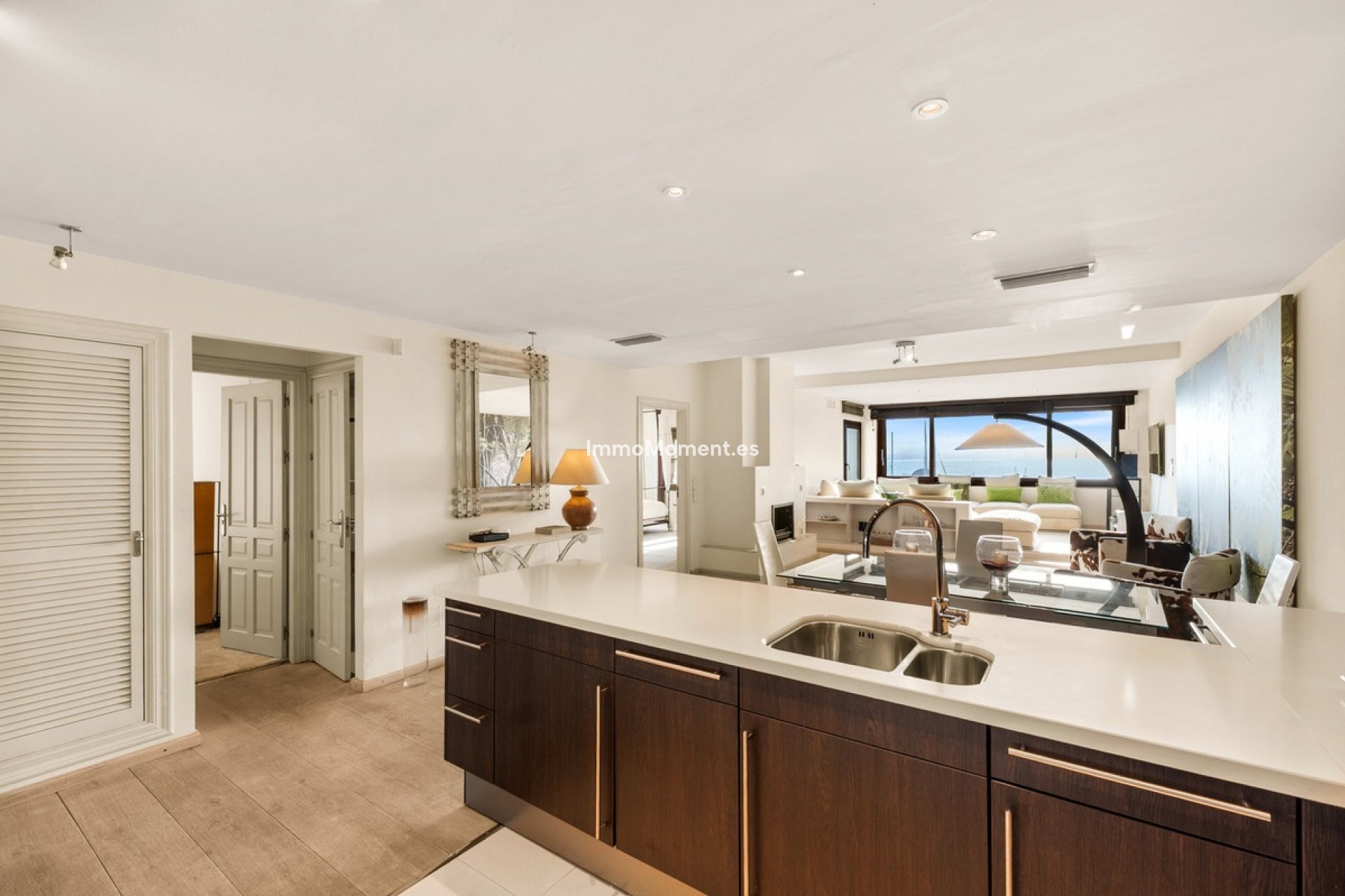 Resale - Apartment - Marbella - Puerto Banús