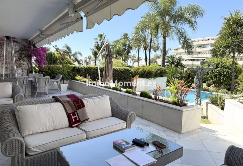 Resale - Apartment - Marbella - Puerto Banús