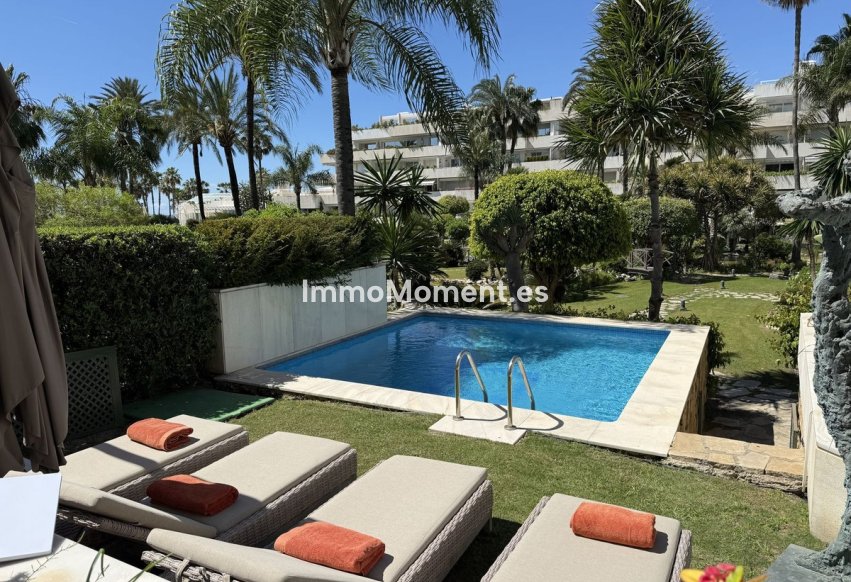 Resale - Apartment - Marbella - Puerto Banús