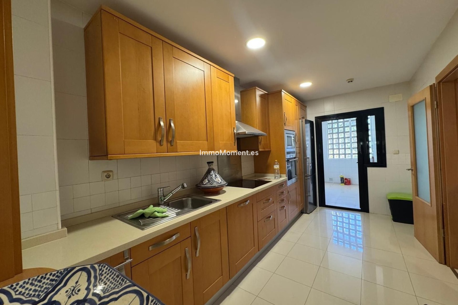 Resale - Apartment - Marbella - Puerto Banús