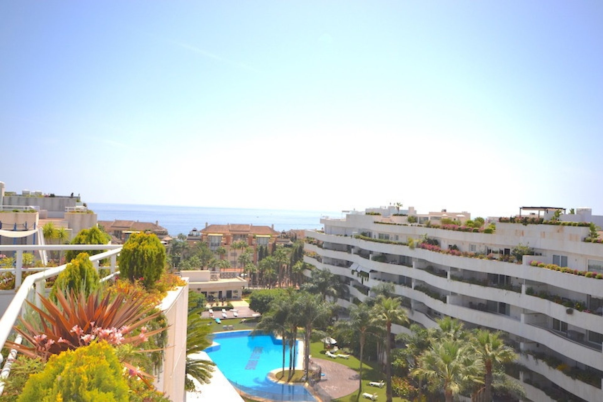 Resale - Apartment - Marbella - Puerto Banús