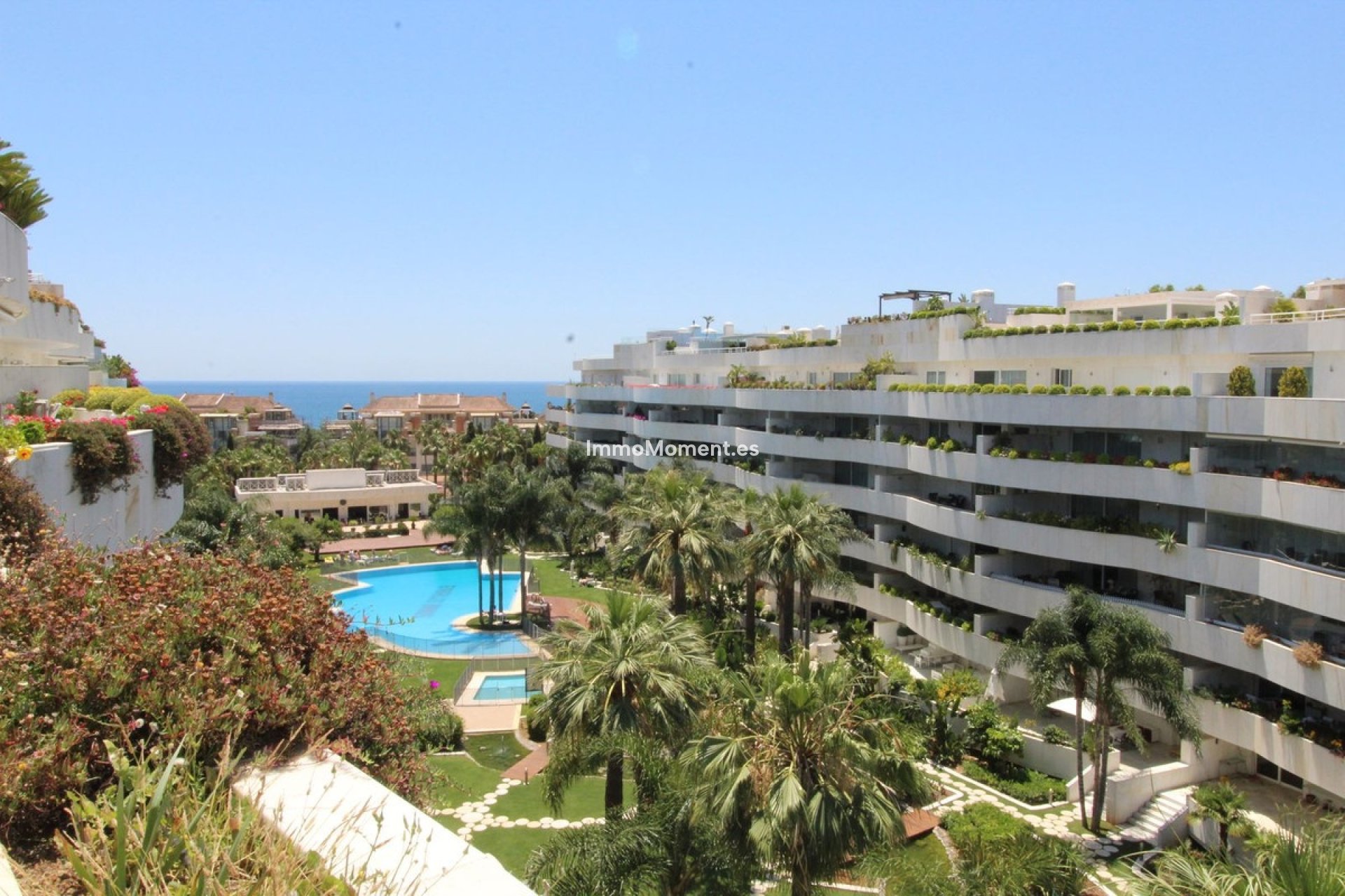 Resale - Apartment - Marbella - Puerto Banús